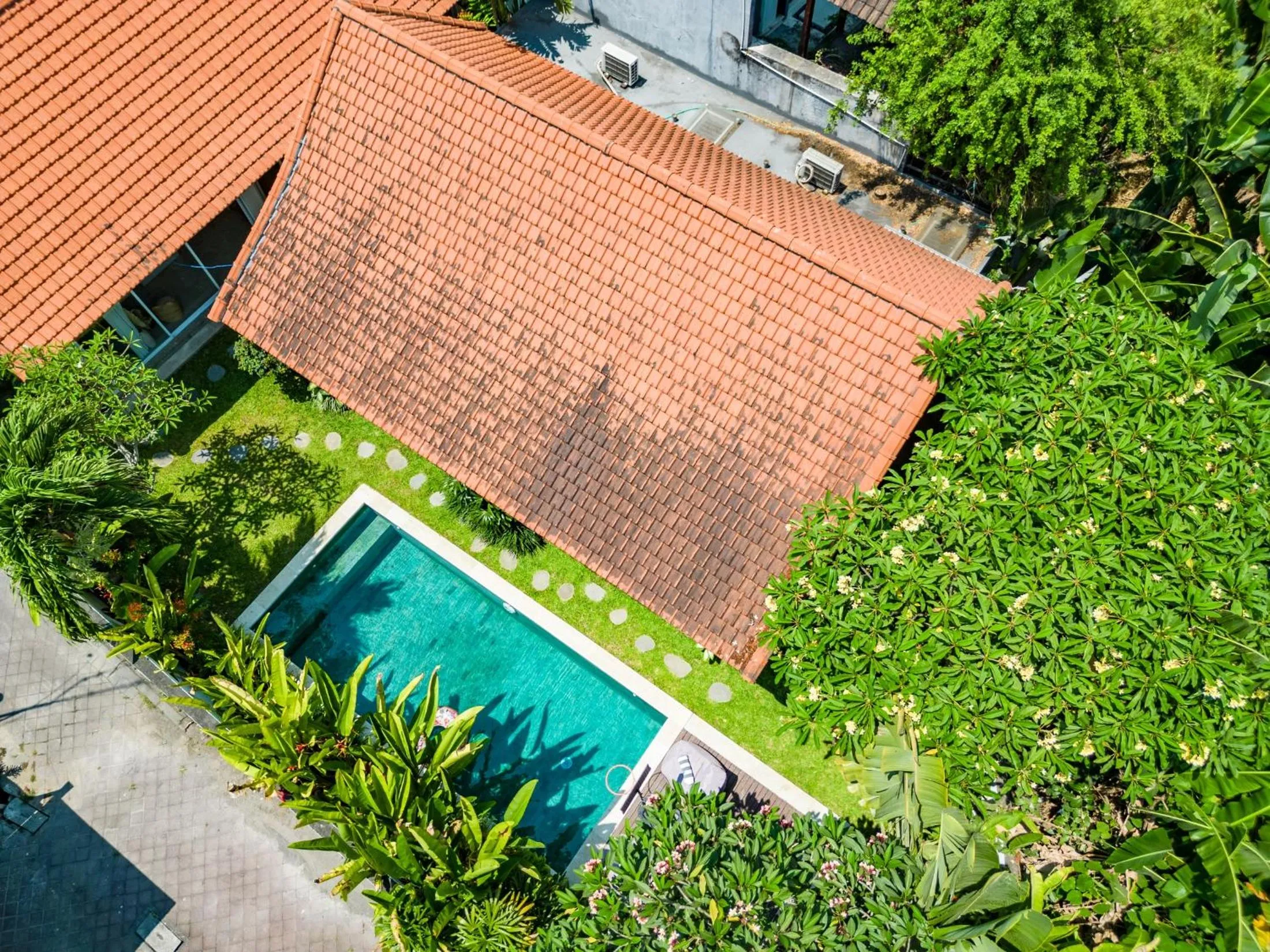 Property building in Jungle Amaranth Villa Canggu - Exclusive 3BR Retreat with Pool, Modern Amenities and Top Location