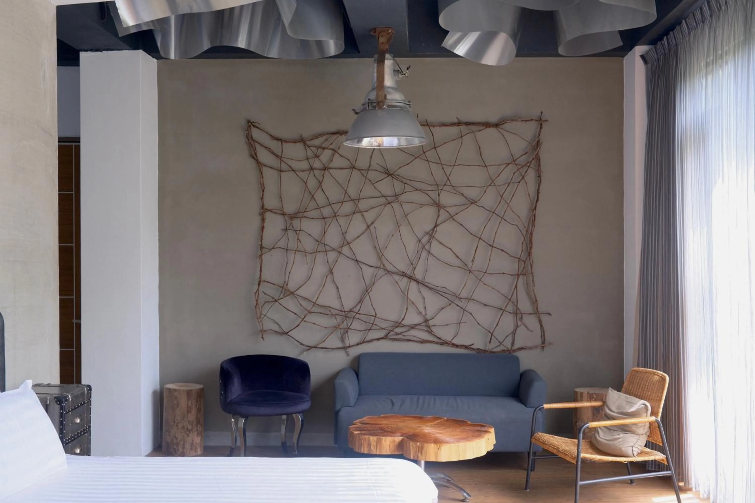 Living room in 愛黏在一起設計師民宿 Lovers BNB