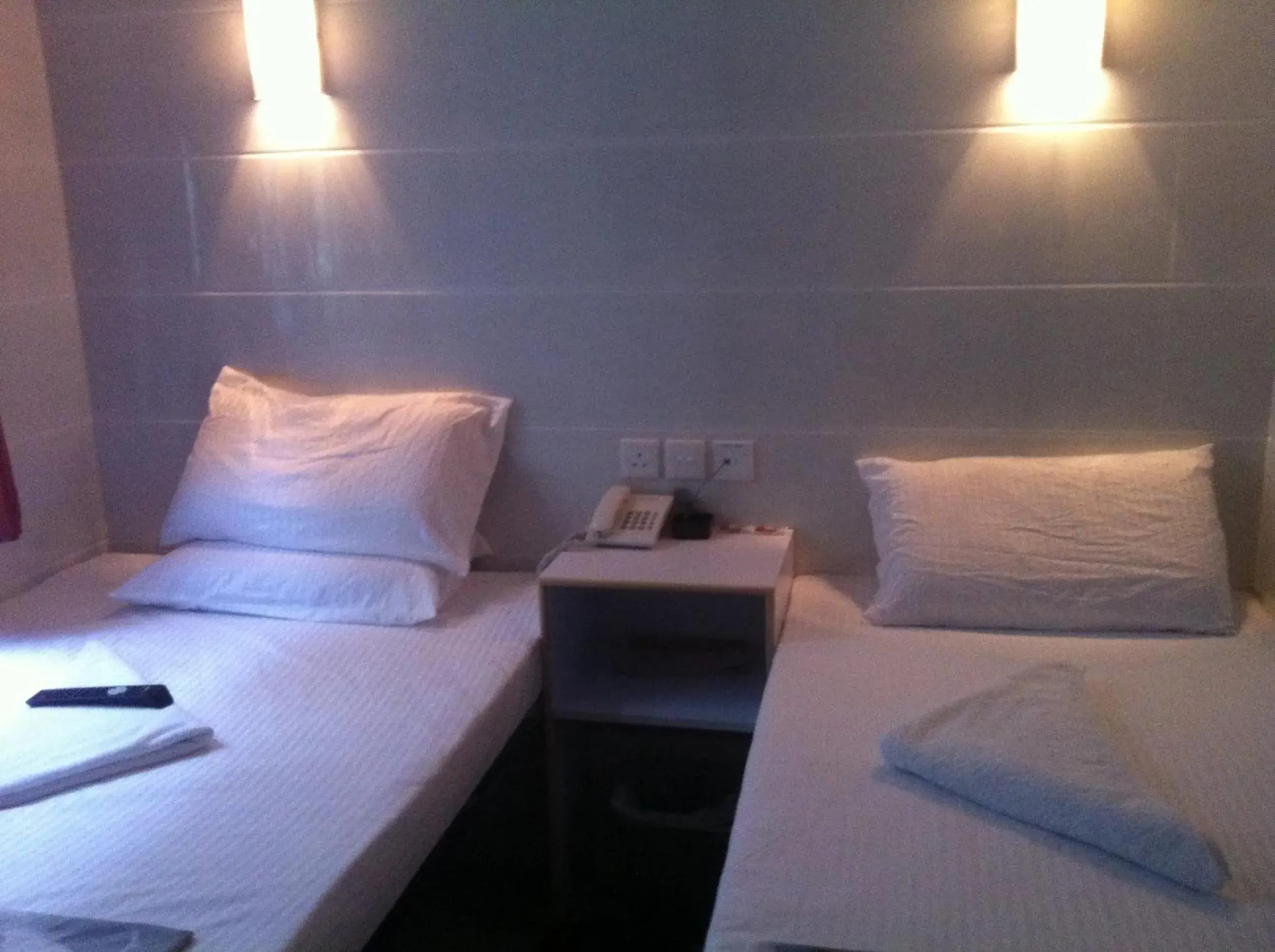 Twin Room in New Cosmos Hotel Twin Room in New Cosmos Hotel
