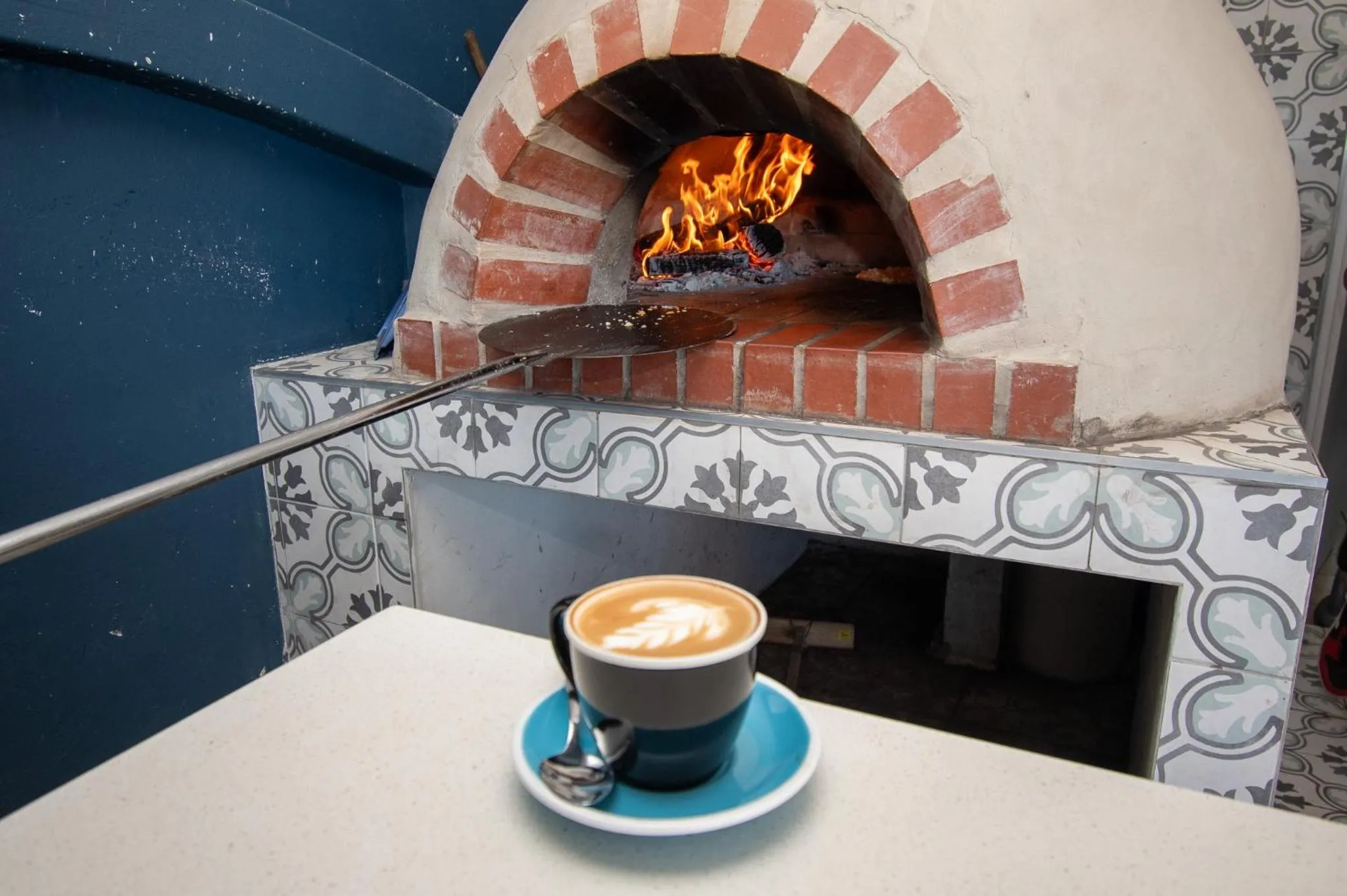 Restaurant/places to eat in No 20 On the Beach Guesthouse