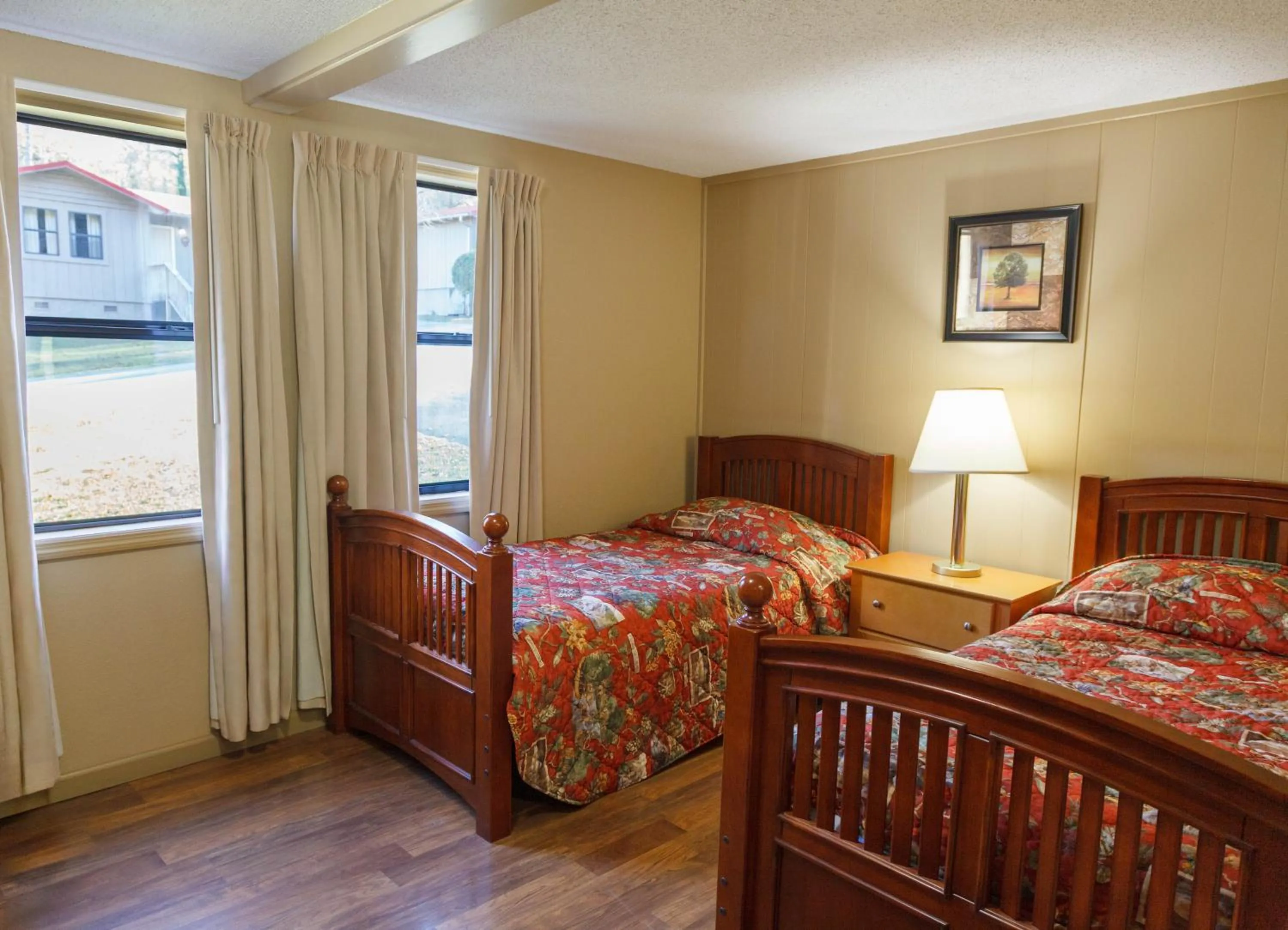 Bed in Fontana Village Resort & Marina