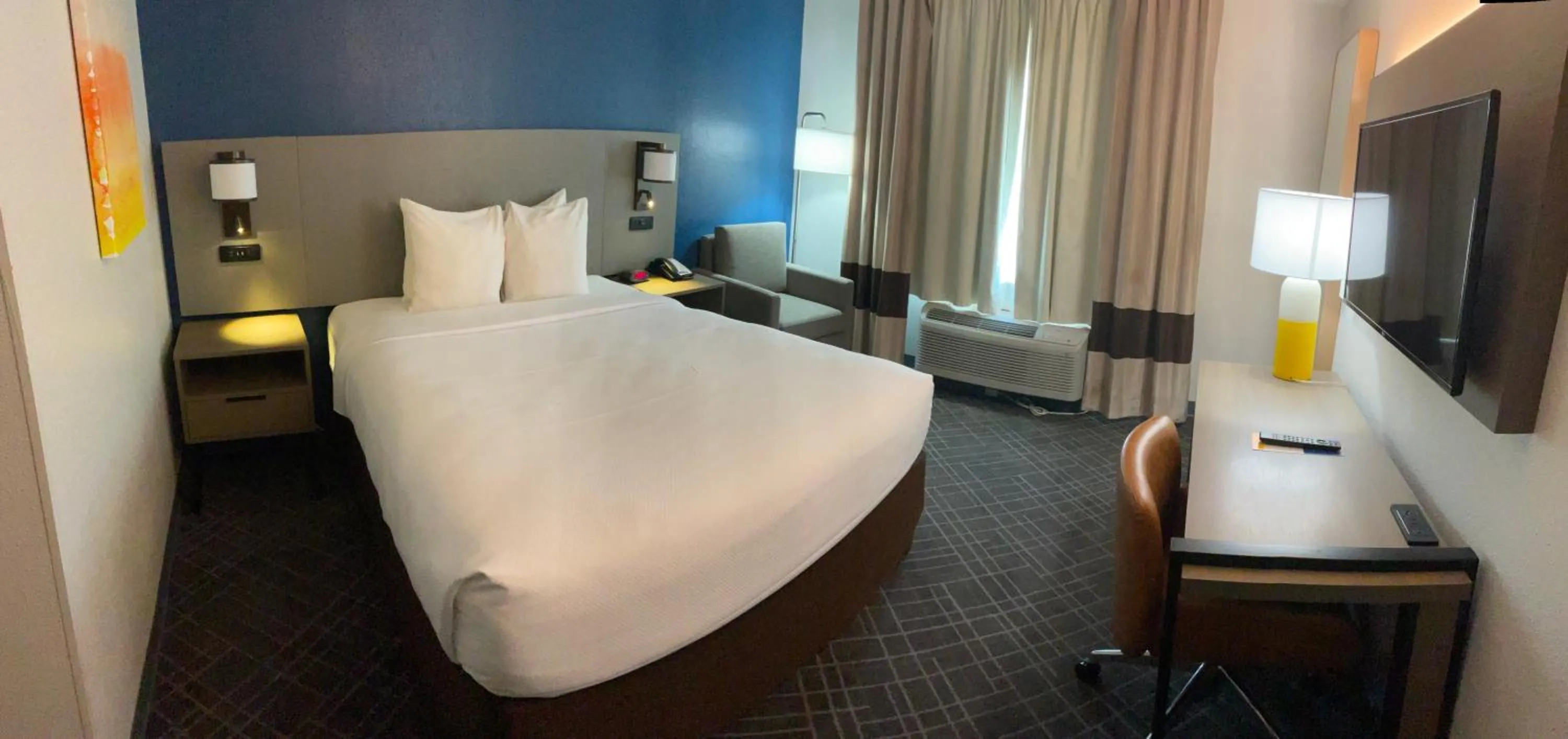 TV and multimedia in Comfort Inn I-49 South