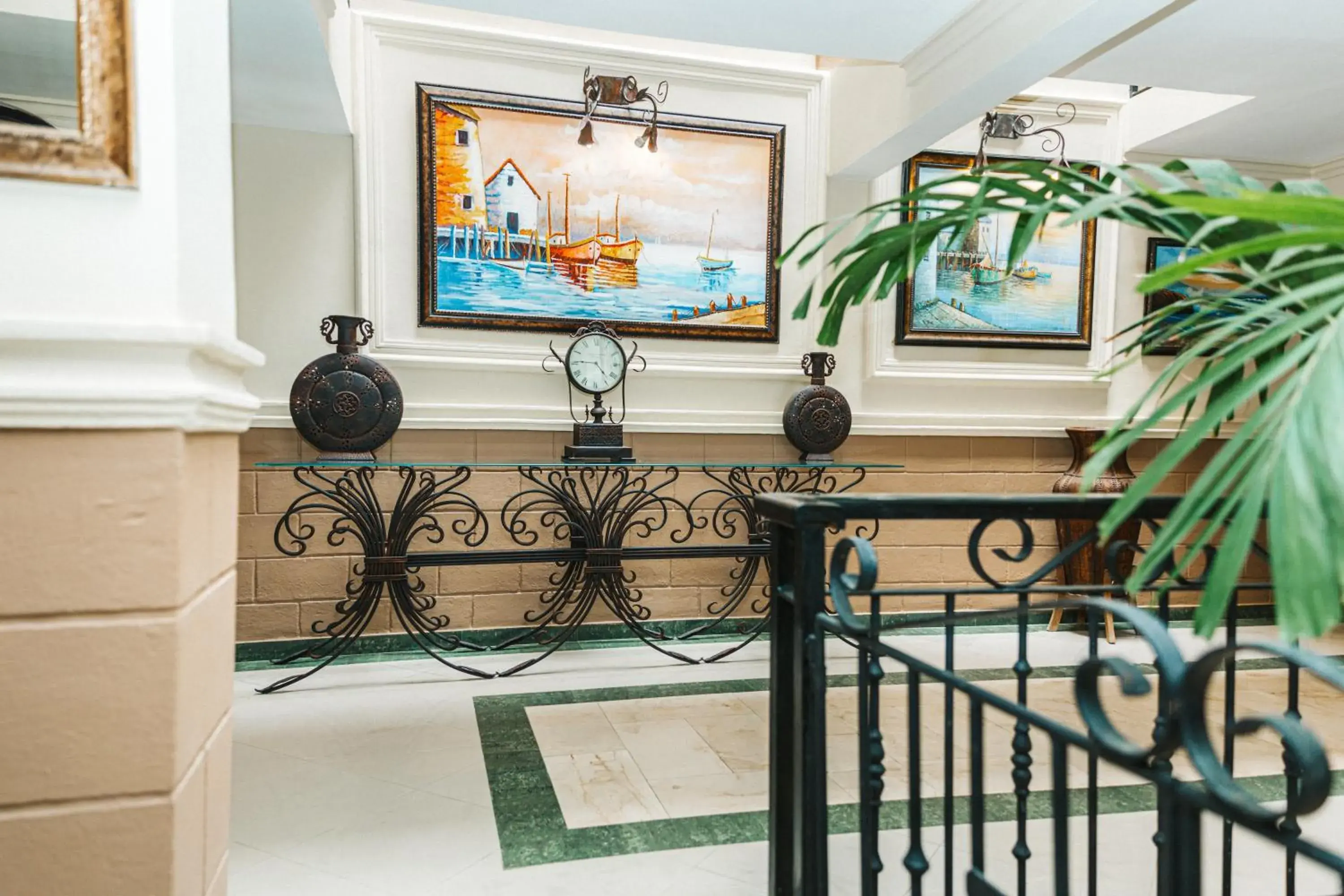 Property building in Hotel Plaza Brisas Property building in Hotel Plaza Brisas