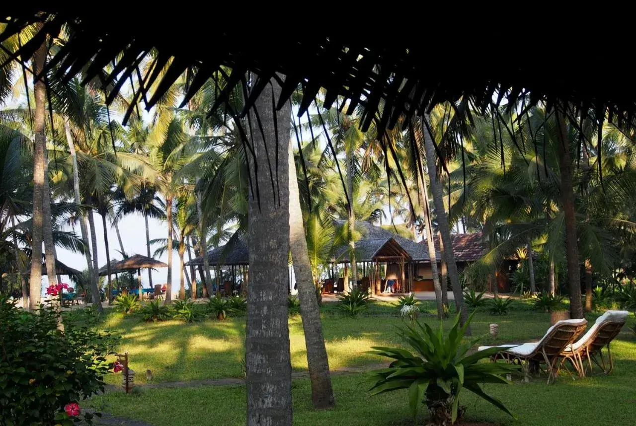 Restaurant/places to eat in Neeleshwar Hermitage Restaurant/places to eat in Neeleshwar Hermitage