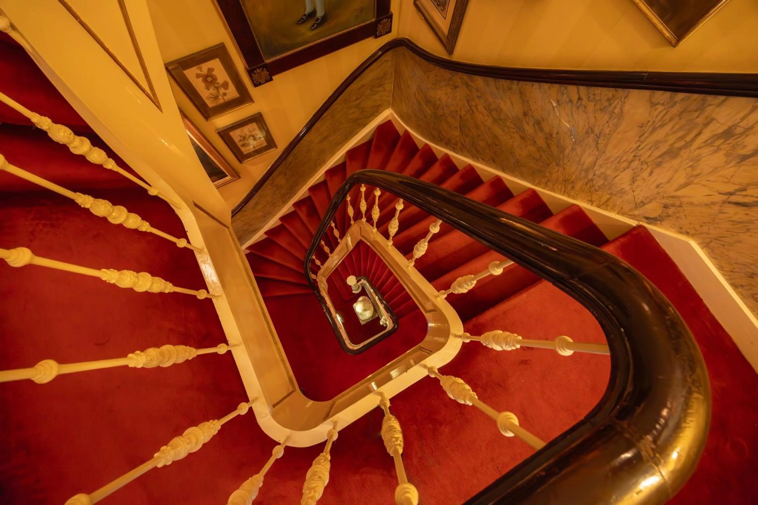 Property building in Park Mansion Hotel