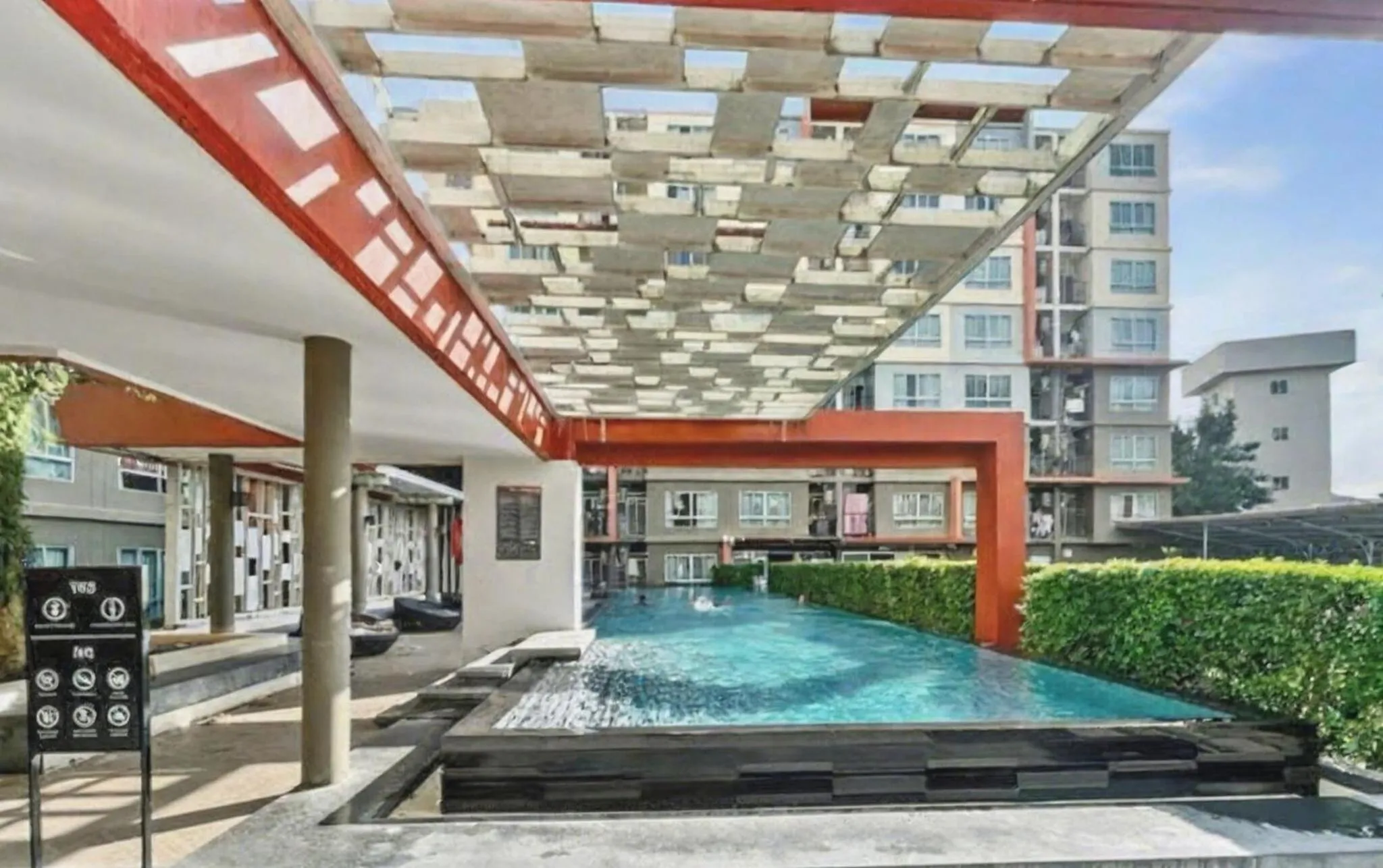 Dcondo Kathu - Top Floor 1 Bdr Condo with shared Pool