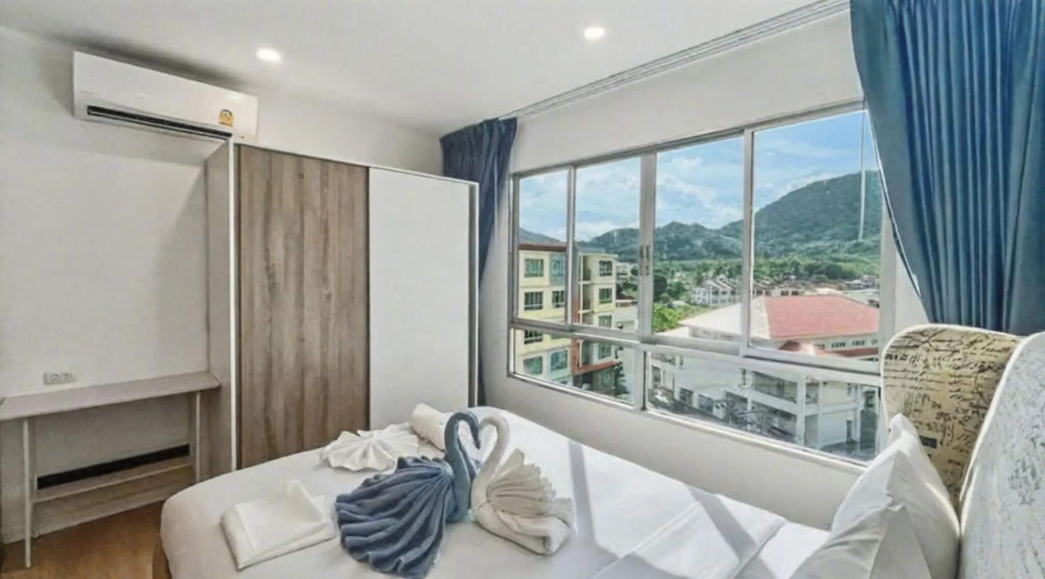 Dcondo Kathu - Top Floor 1 Bdr Condo with shared Pool