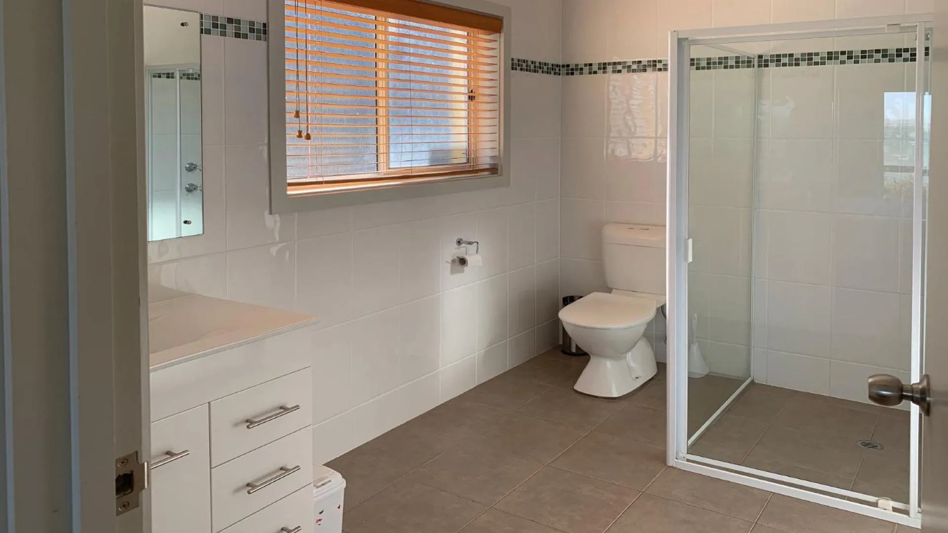 Other in The Beach House - Spectacular Location - Privacy - Right On The Beach