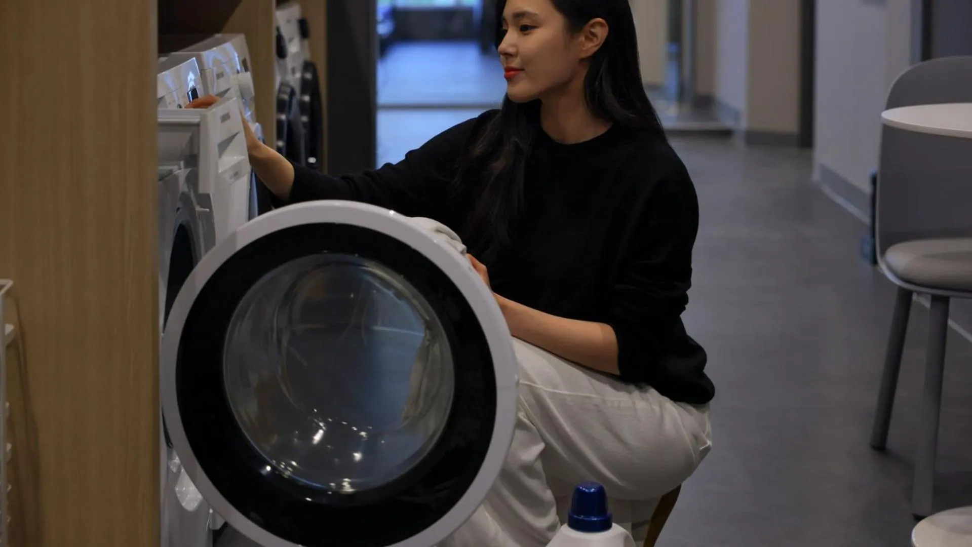 washing machine in Workers Hotel Daejeon by Aank