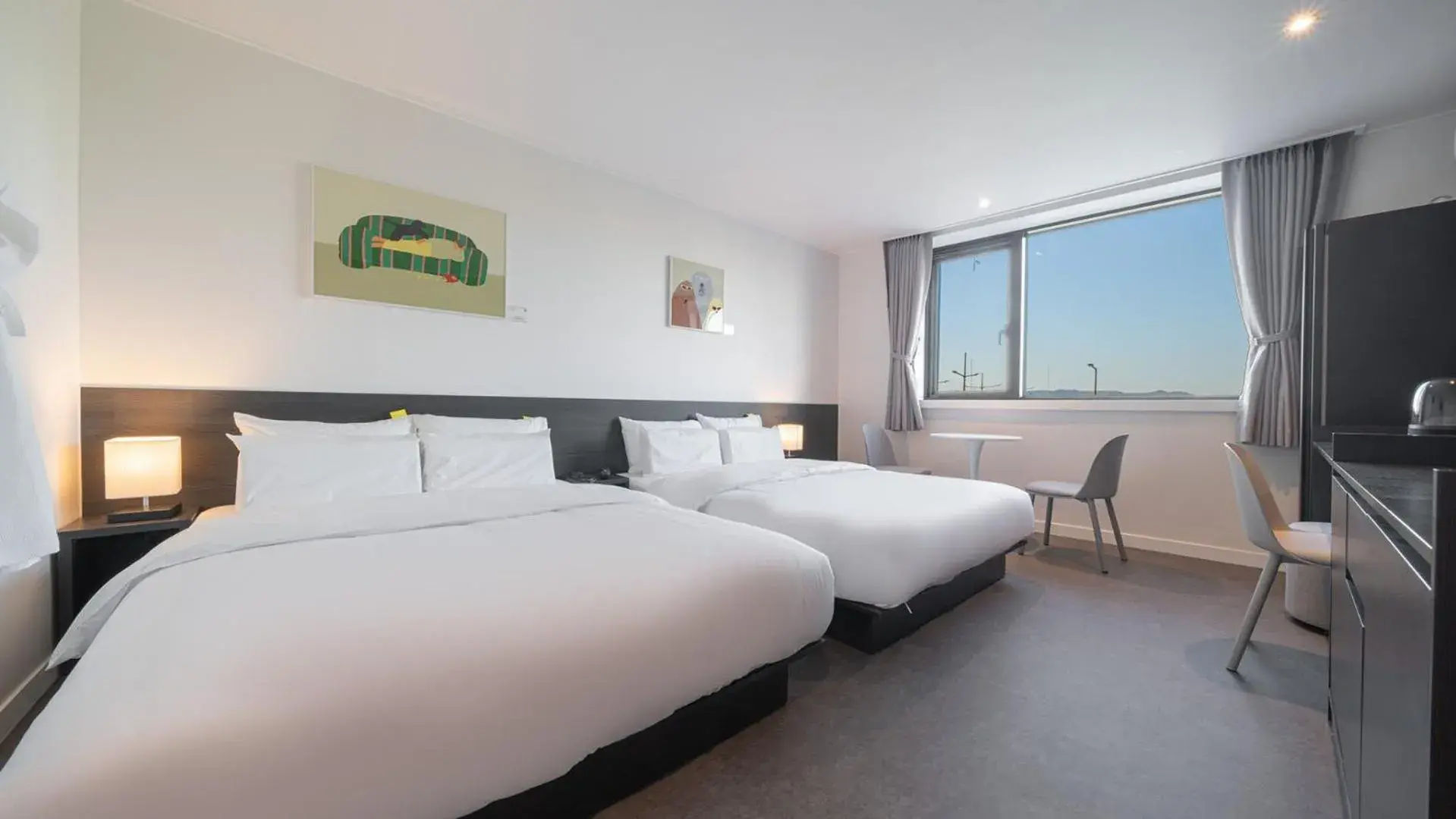 Photo of the whole room, Bed in Workers Hotel Daejeon by Aank Photo of the whole room, Bed in Workers Hotel Daejeon by Aank