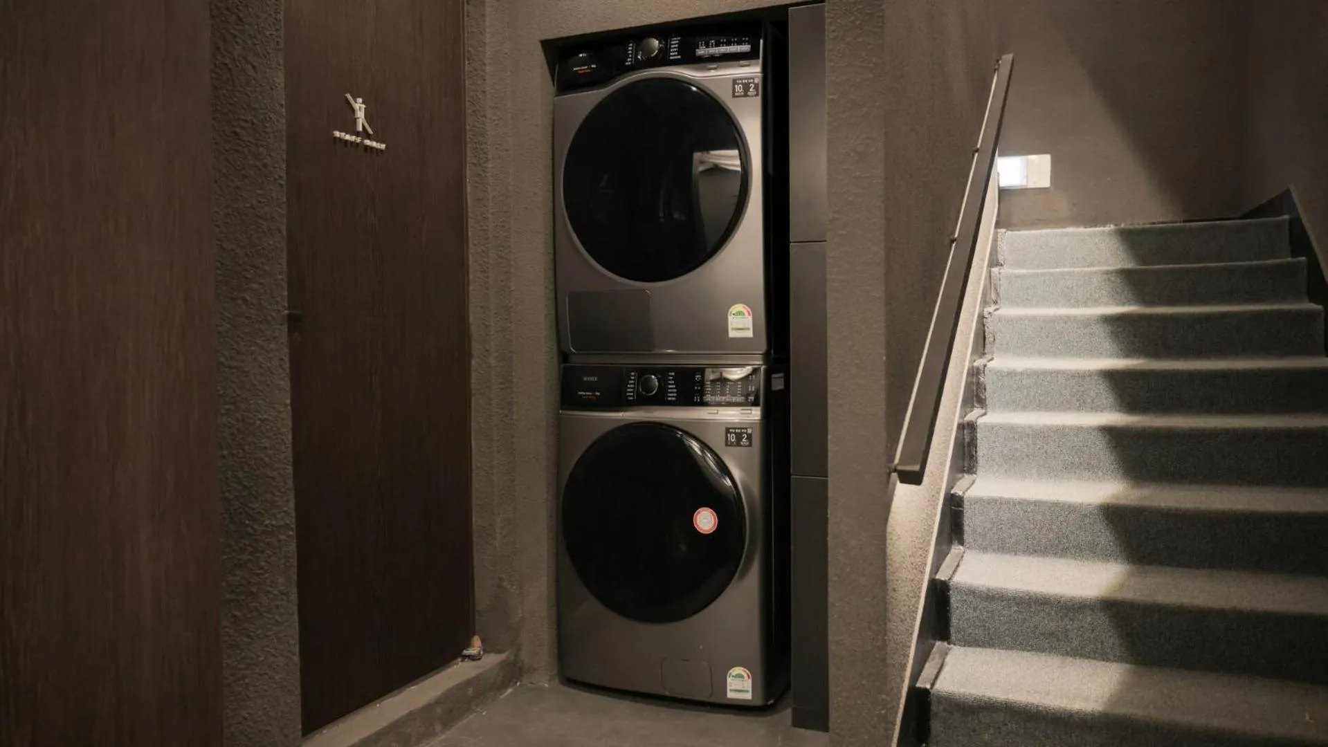 washing machine in Workers Hotel Daejeon by Aank