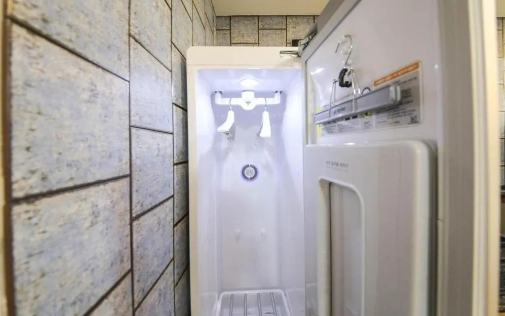 Cheonan Business Hotel