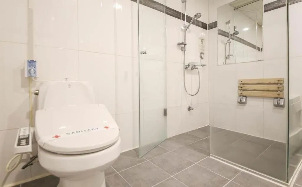 Cheonan Business Hotel