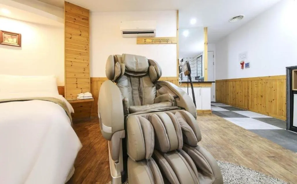 Cheonan Business Hotel