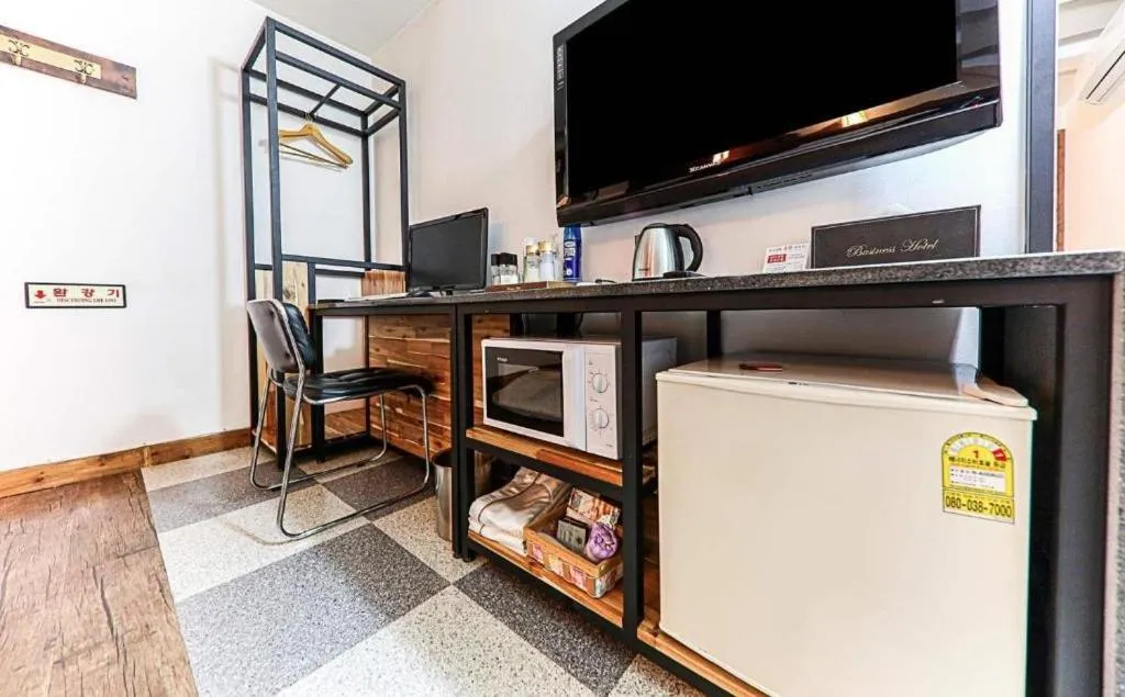 Cheonan Business Hotel