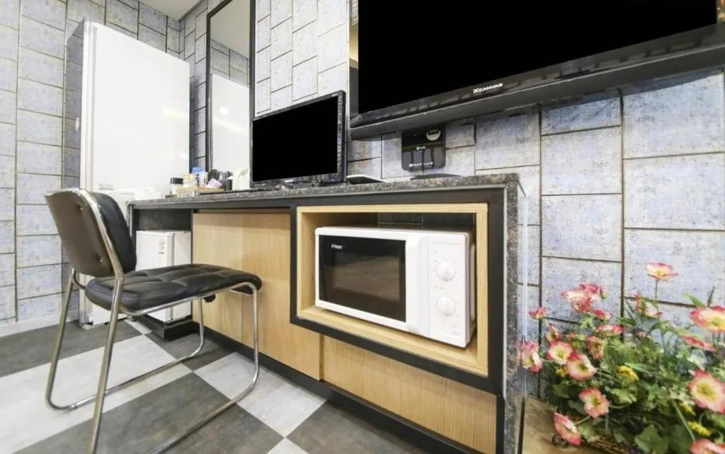 Cheonan Business Hotel