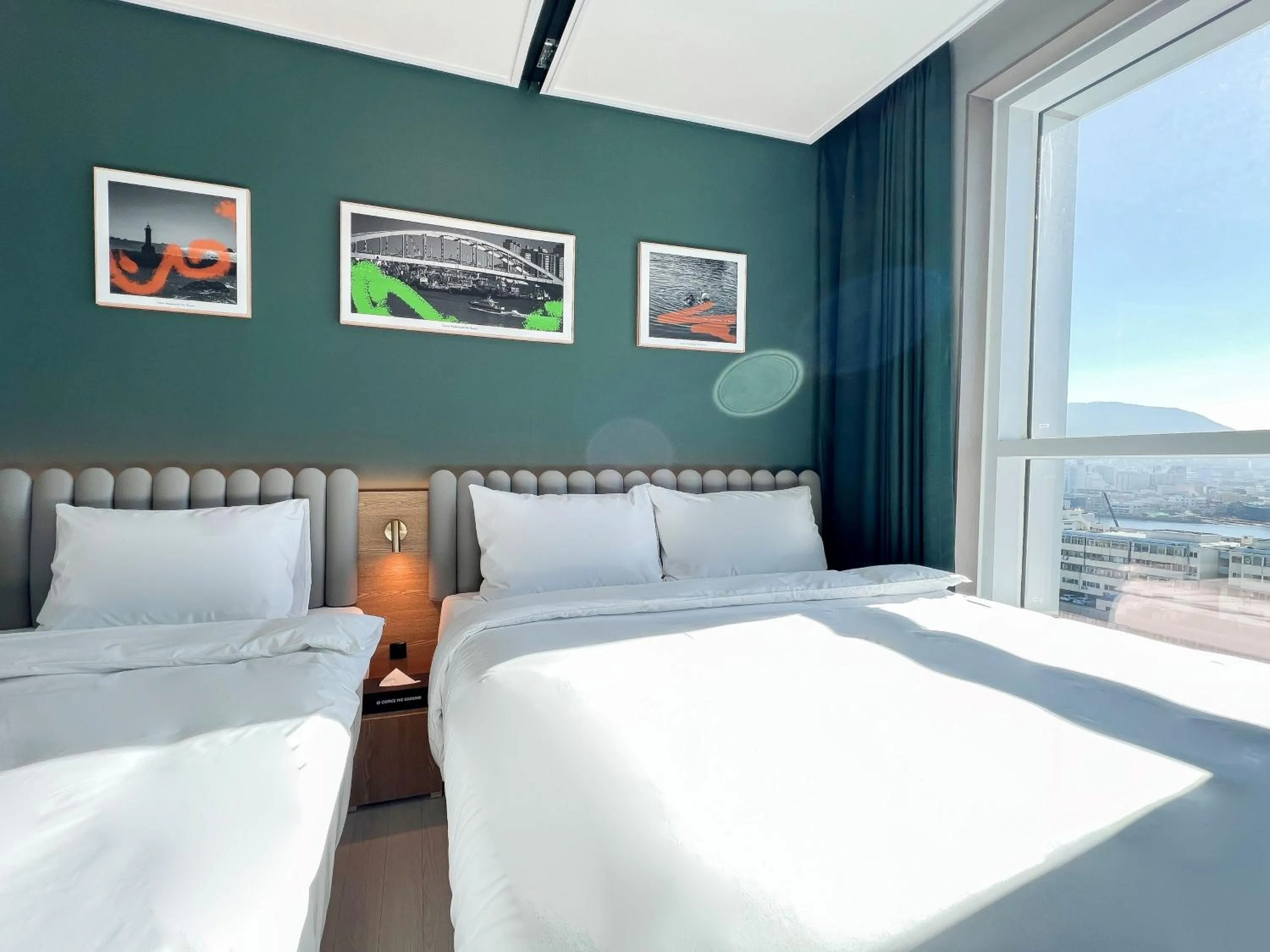 Photo of the whole room, Bed in Busan Nampo Cotice The Ground