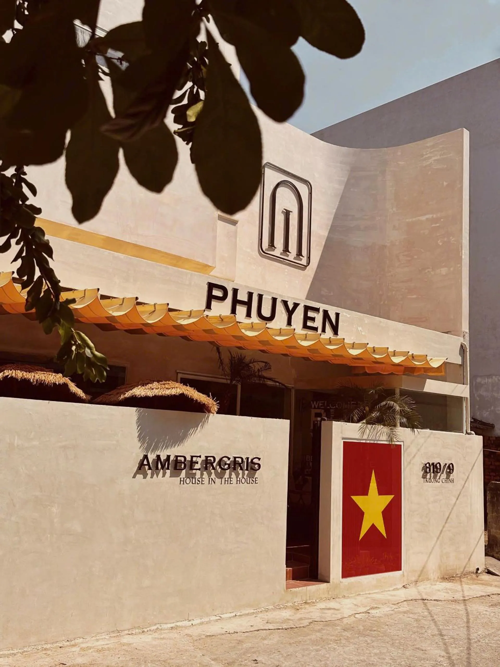 Property building in AMBERGRIS
