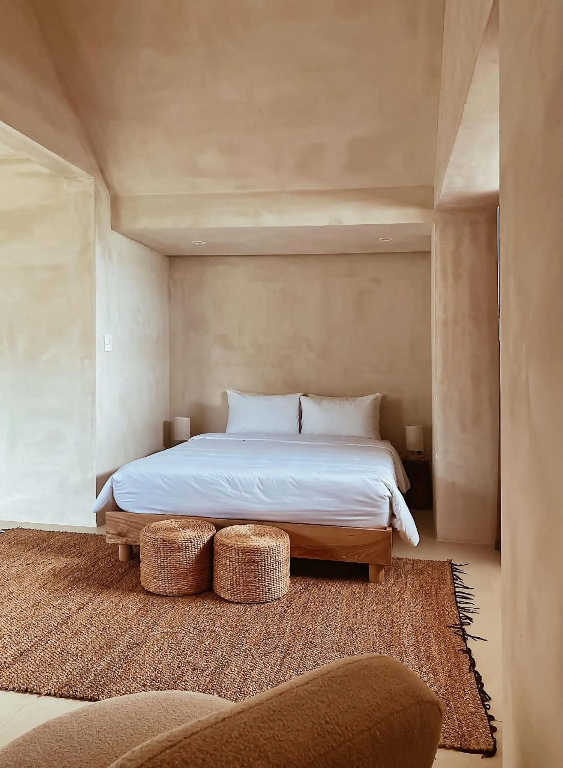 Bed in AMBERGRIS