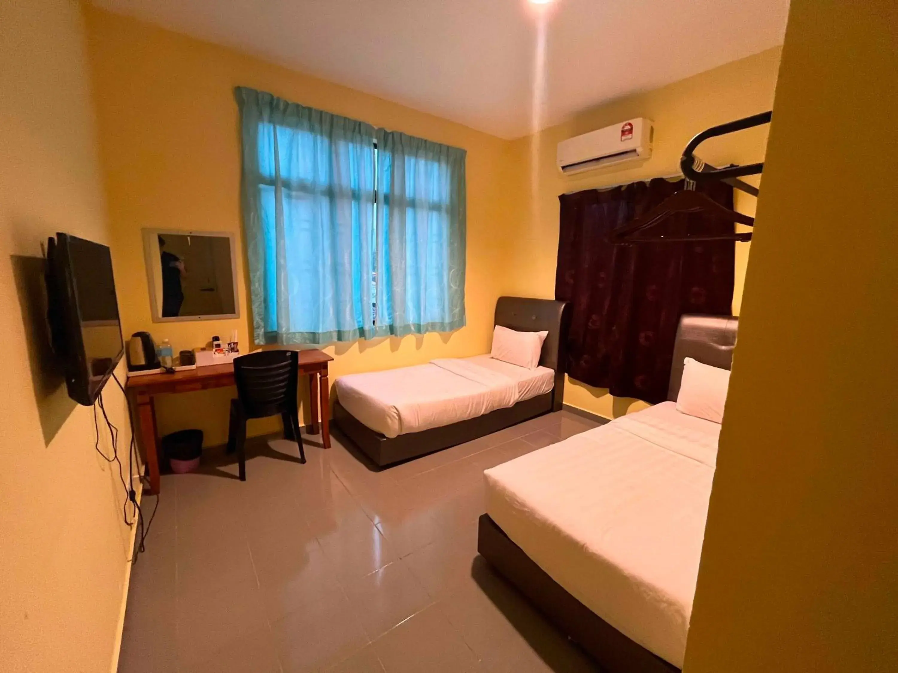 Bedroom, Bed in Hotel O RAHMAH SOJOURN CENTRE Bedroom, Bed in Hotel O RAHMAH SOJOURN CENTRE