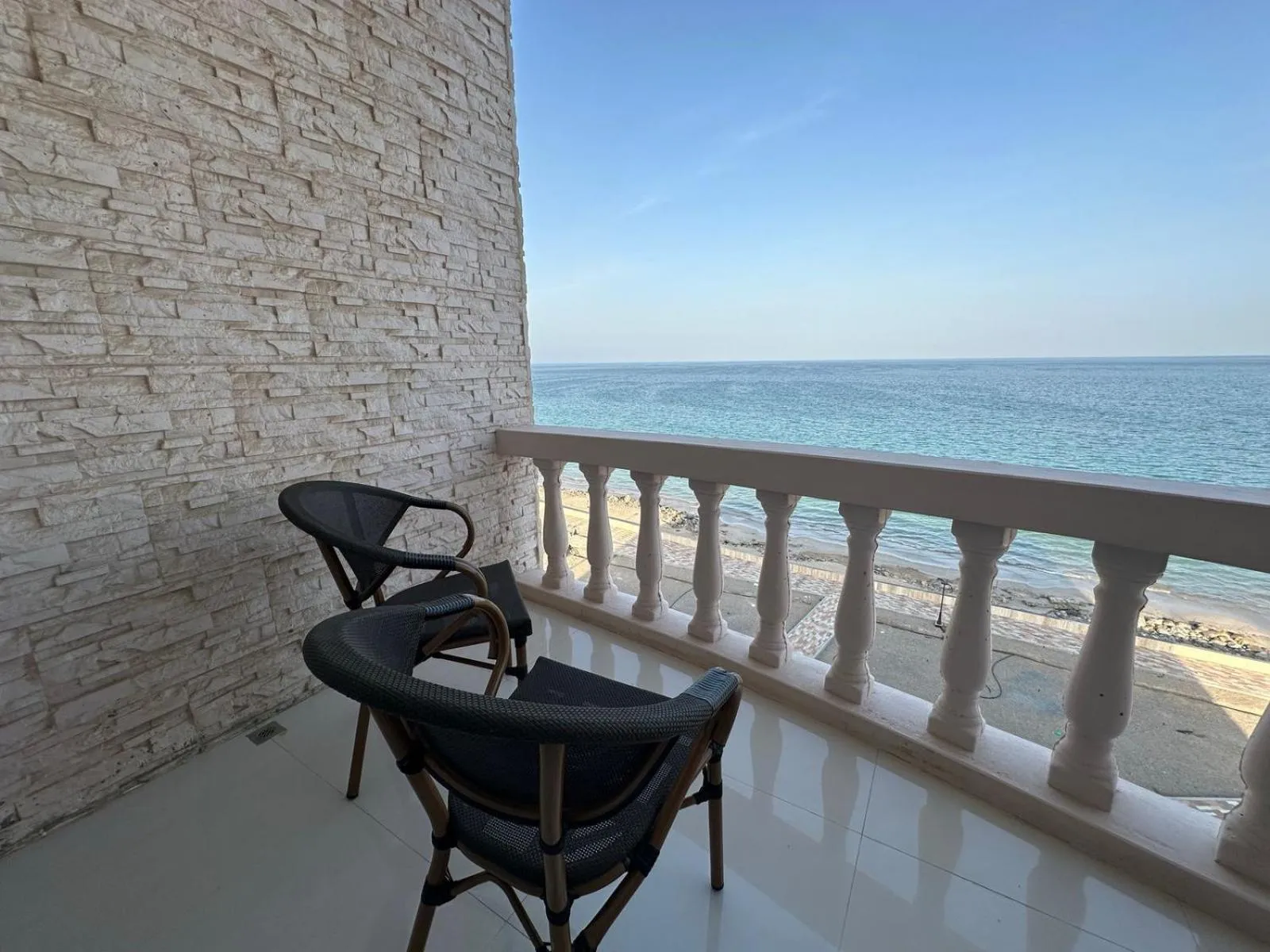 Balcony/Terrace in Dibba Sea View Hotel by AMA Pro