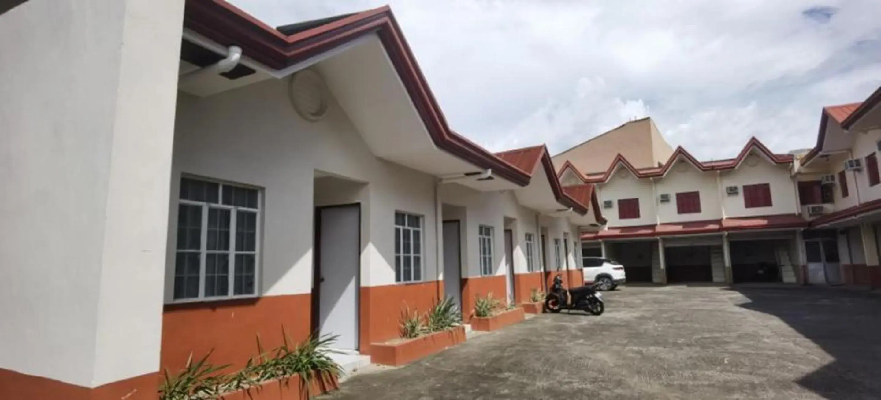 Property building in Ridge Park Hotel Property building in Ridge Park Hotel