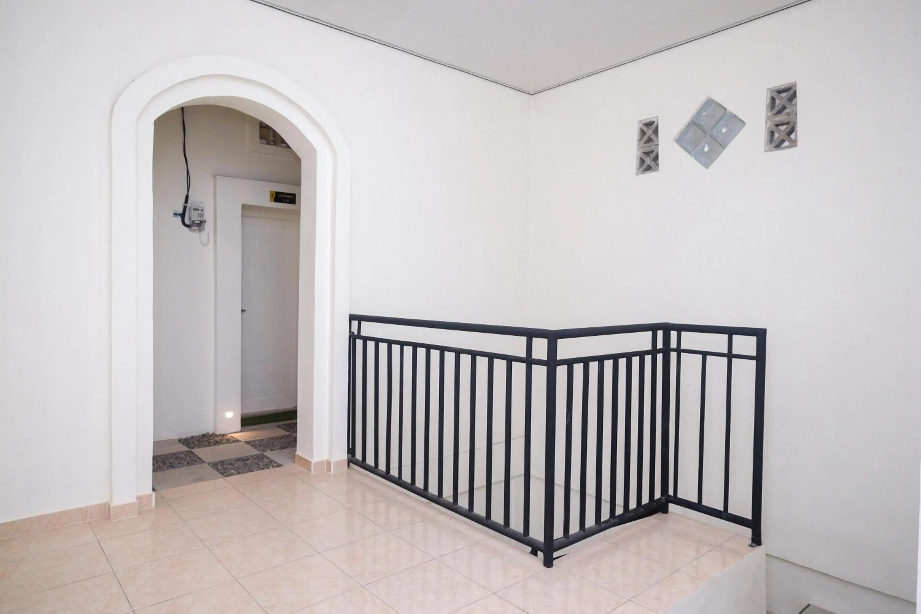 Property building in RedDoorz near Terminal Bus Purwokerto