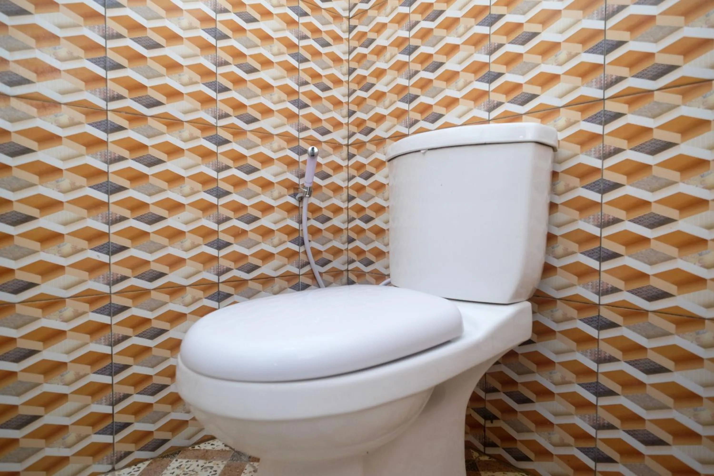 Bathroom in RedDoorz near Terminal Bus Purwokerto