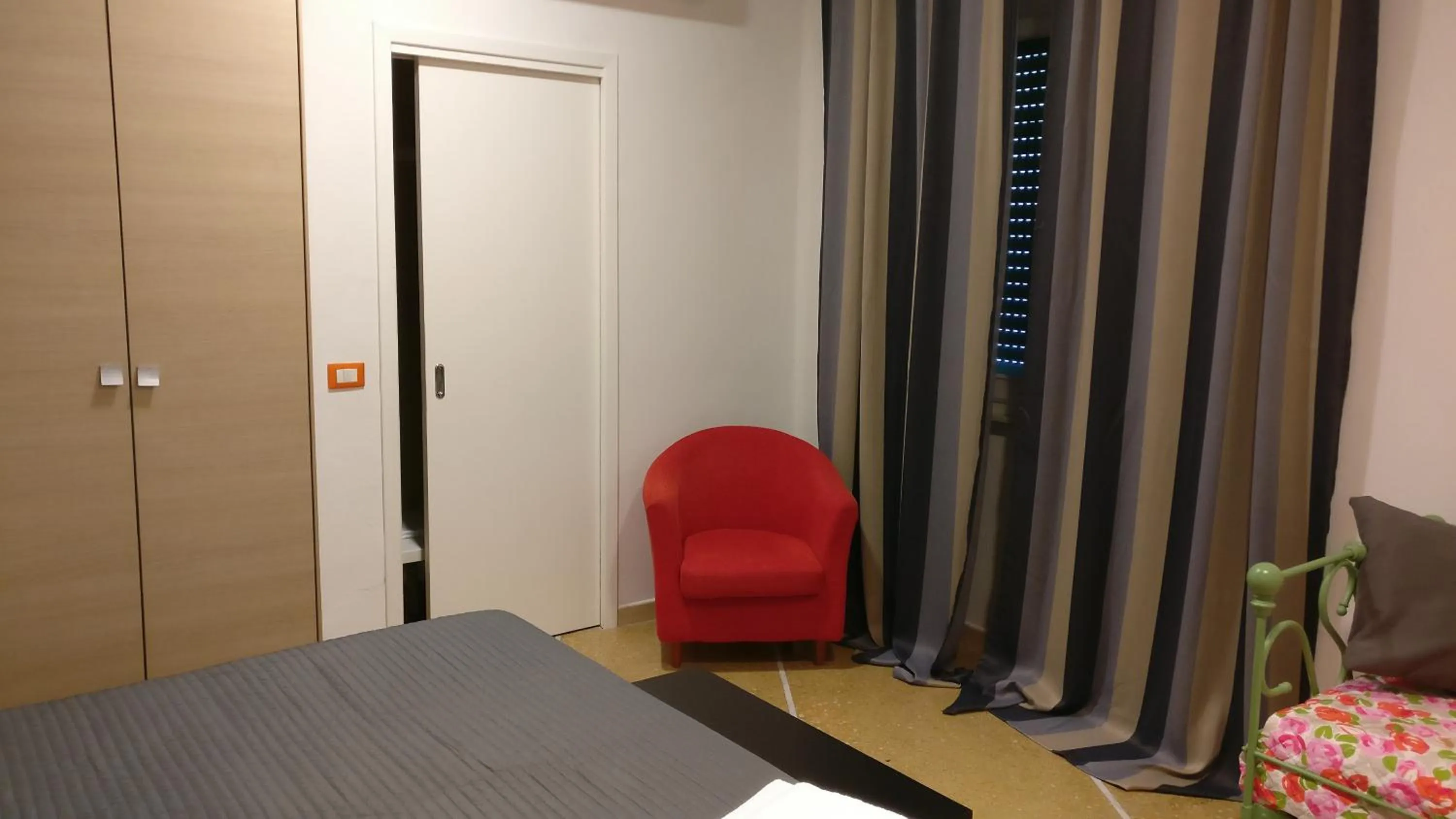 Photo of the whole room, Bed in Casamare Hotel