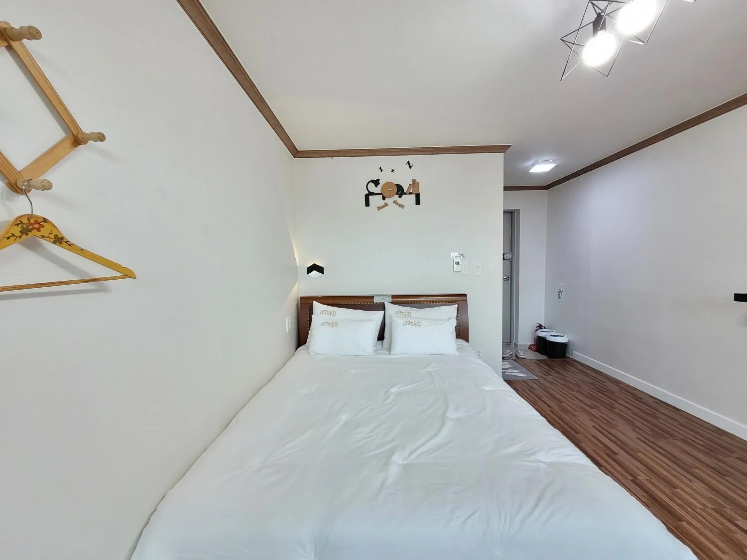 Bed in Starlight drops Pension