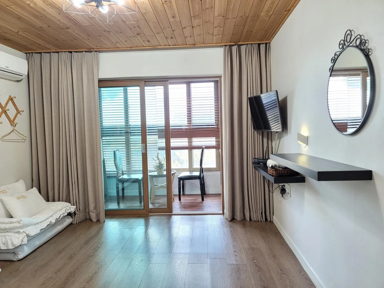 Starlight drops Pension