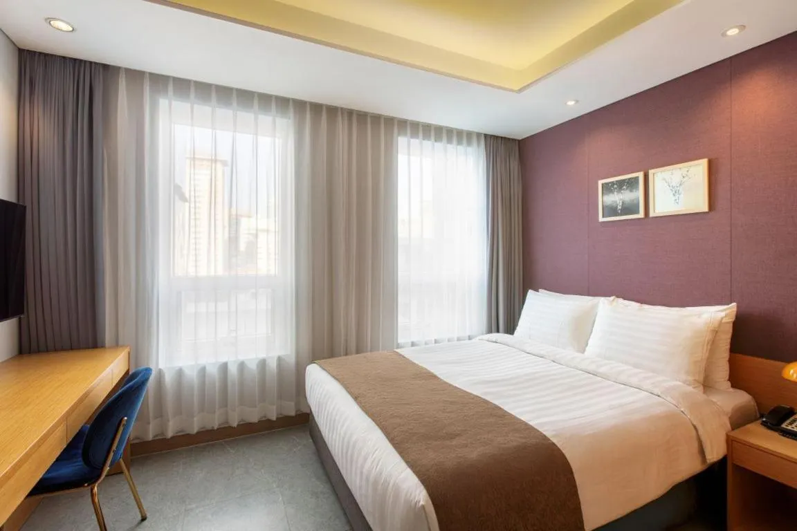 Bed in Days Hotel by Wyndham Seoul Myeongdong
