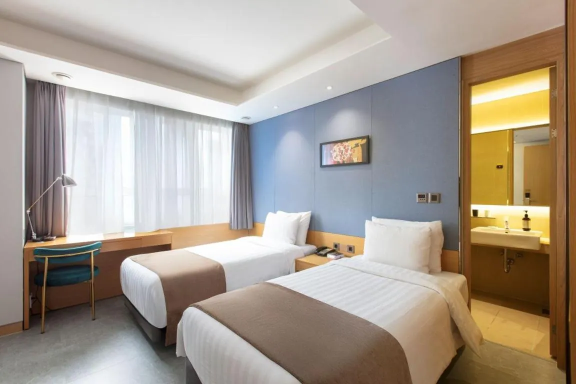 Bed in Days Hotel by Wyndham Seoul Myeongdong
