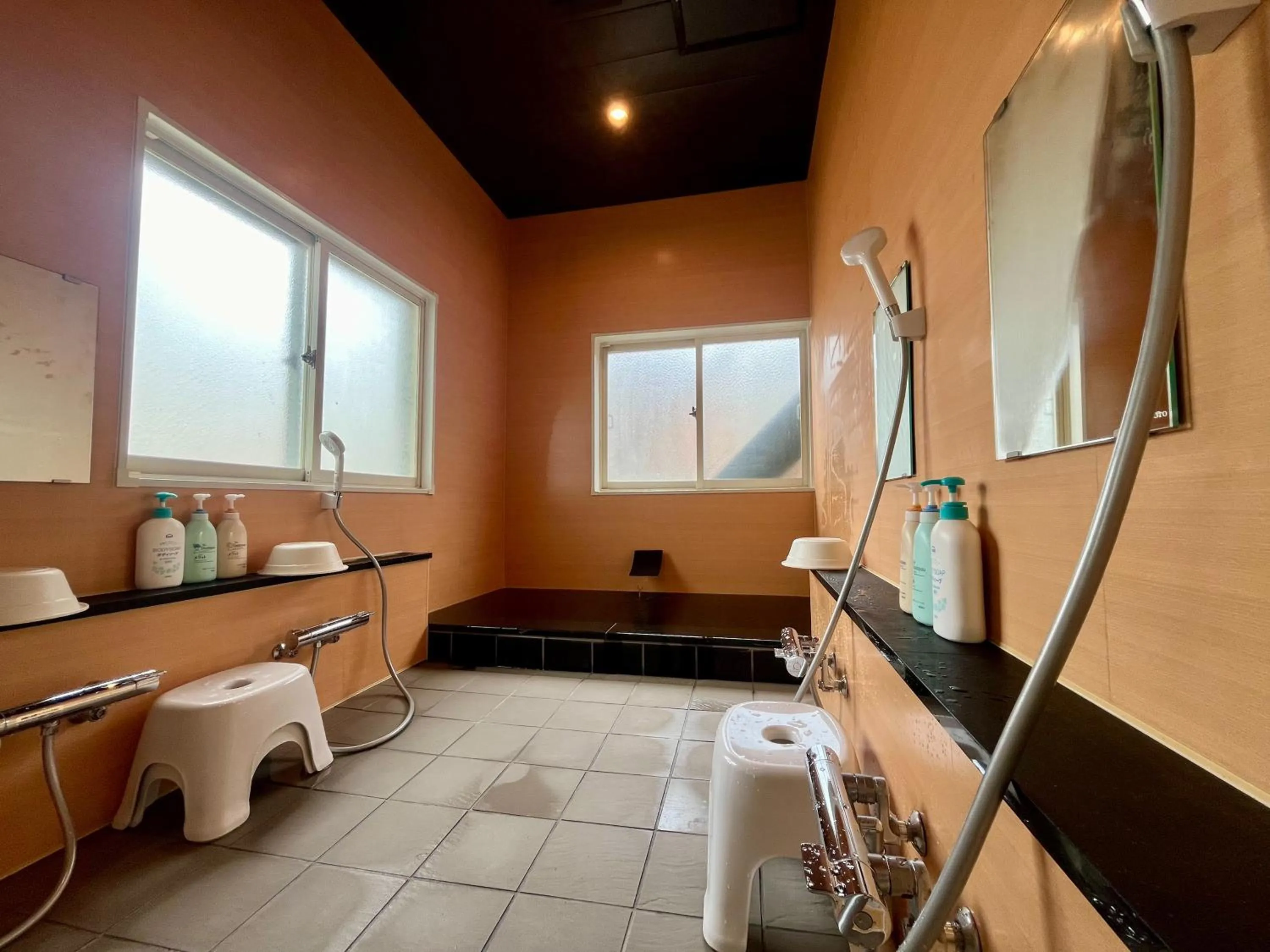 Hot Spring Bath in Yuzawa house