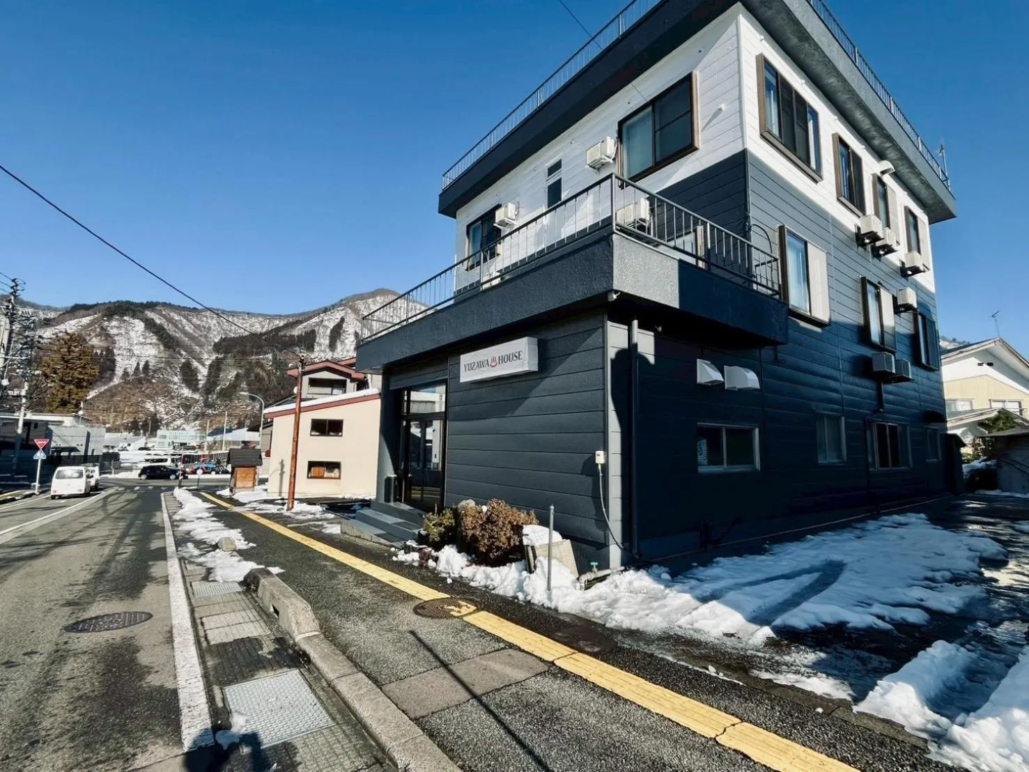 Property building in Yuzawa house