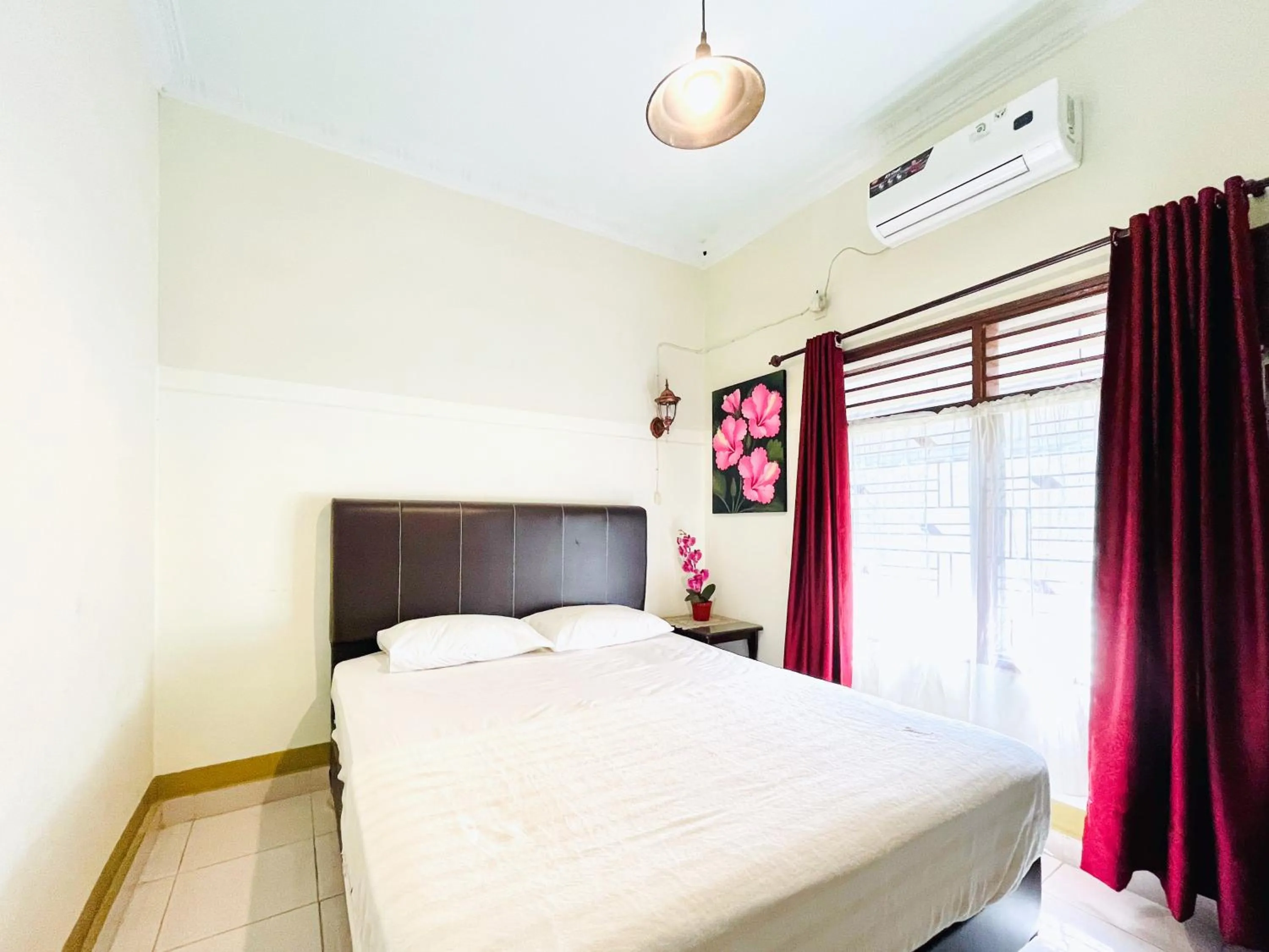 Bedroom, Bed in Lega Guest House Syariah near UISU Medan RedPartner