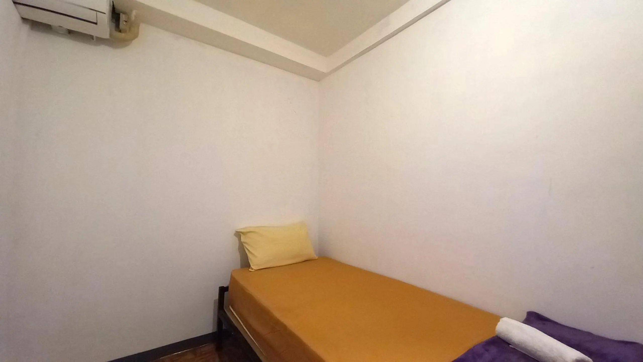 Bed in dC Hotel & Hostel