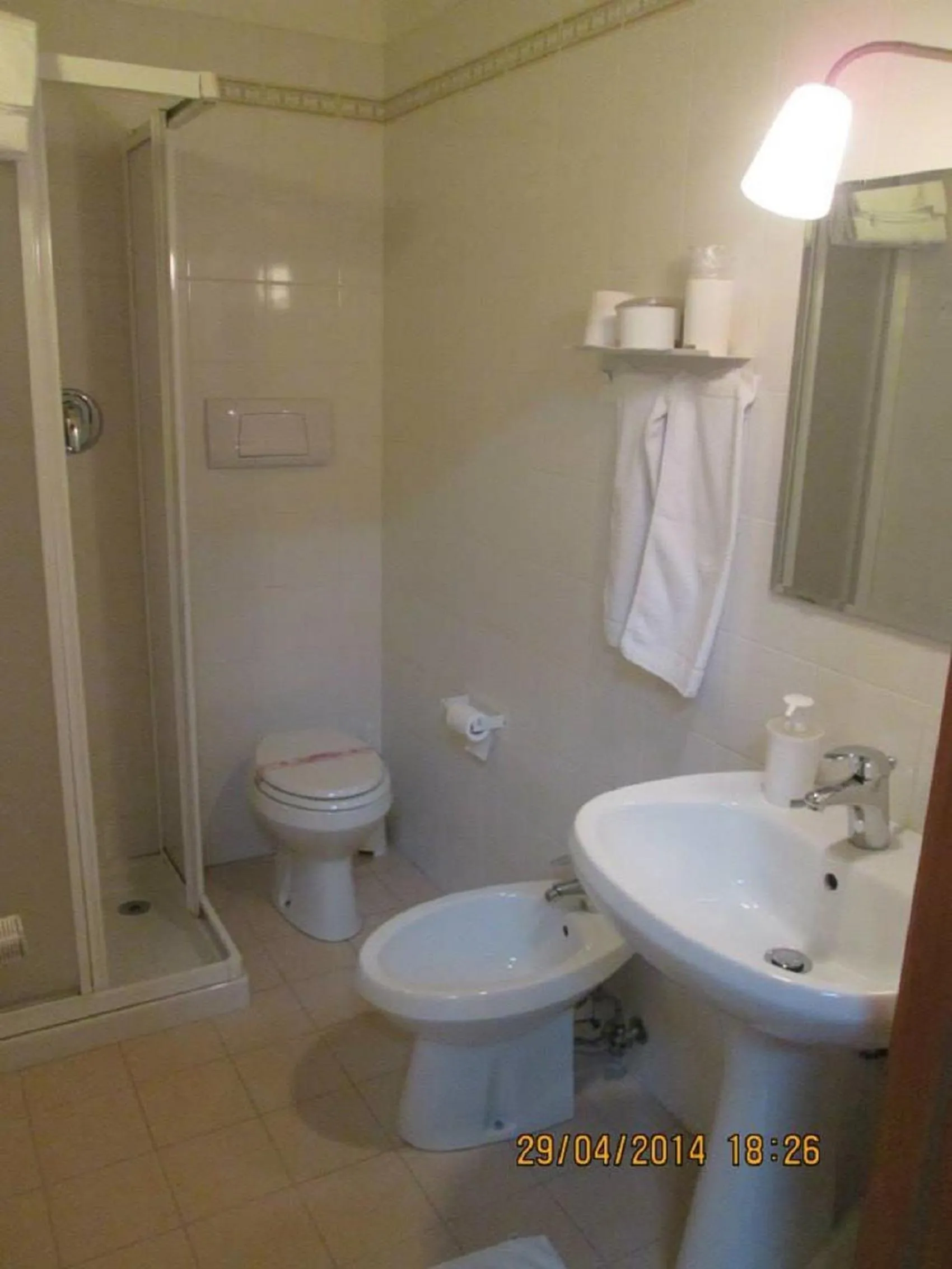 Twin Room in Quadrifoglio Relax