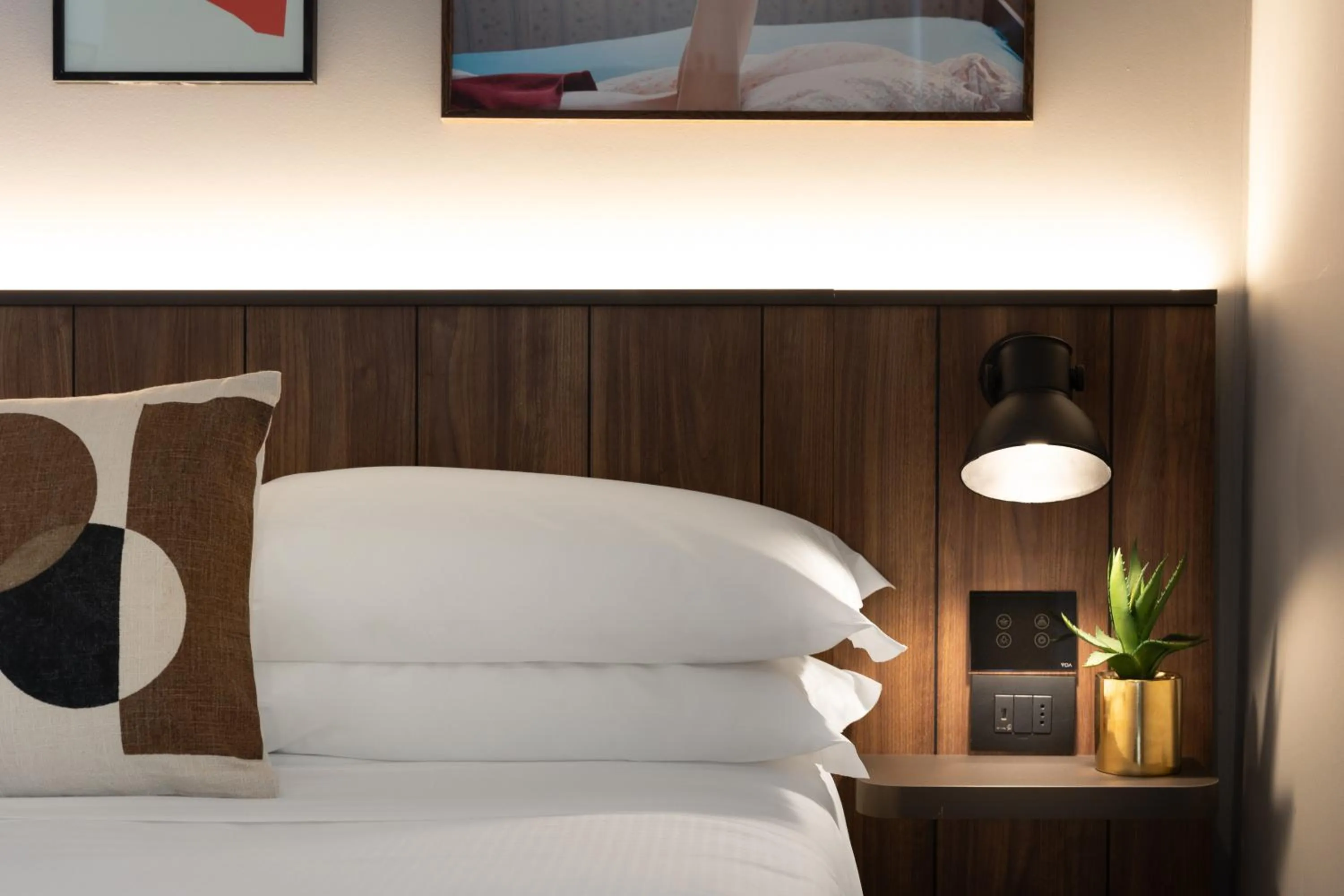 Decorative detail, Bed in Homie