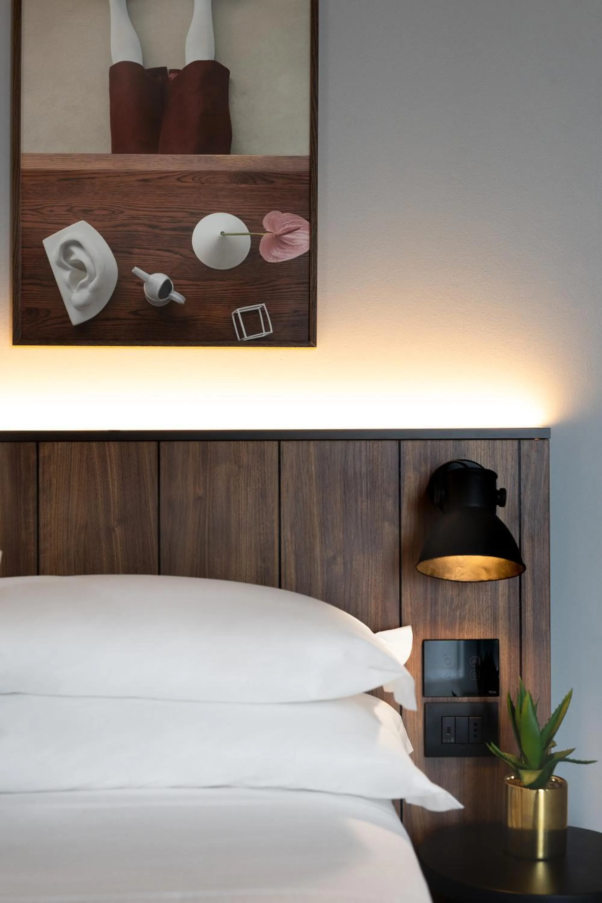 Decorative detail, Bed in Homie