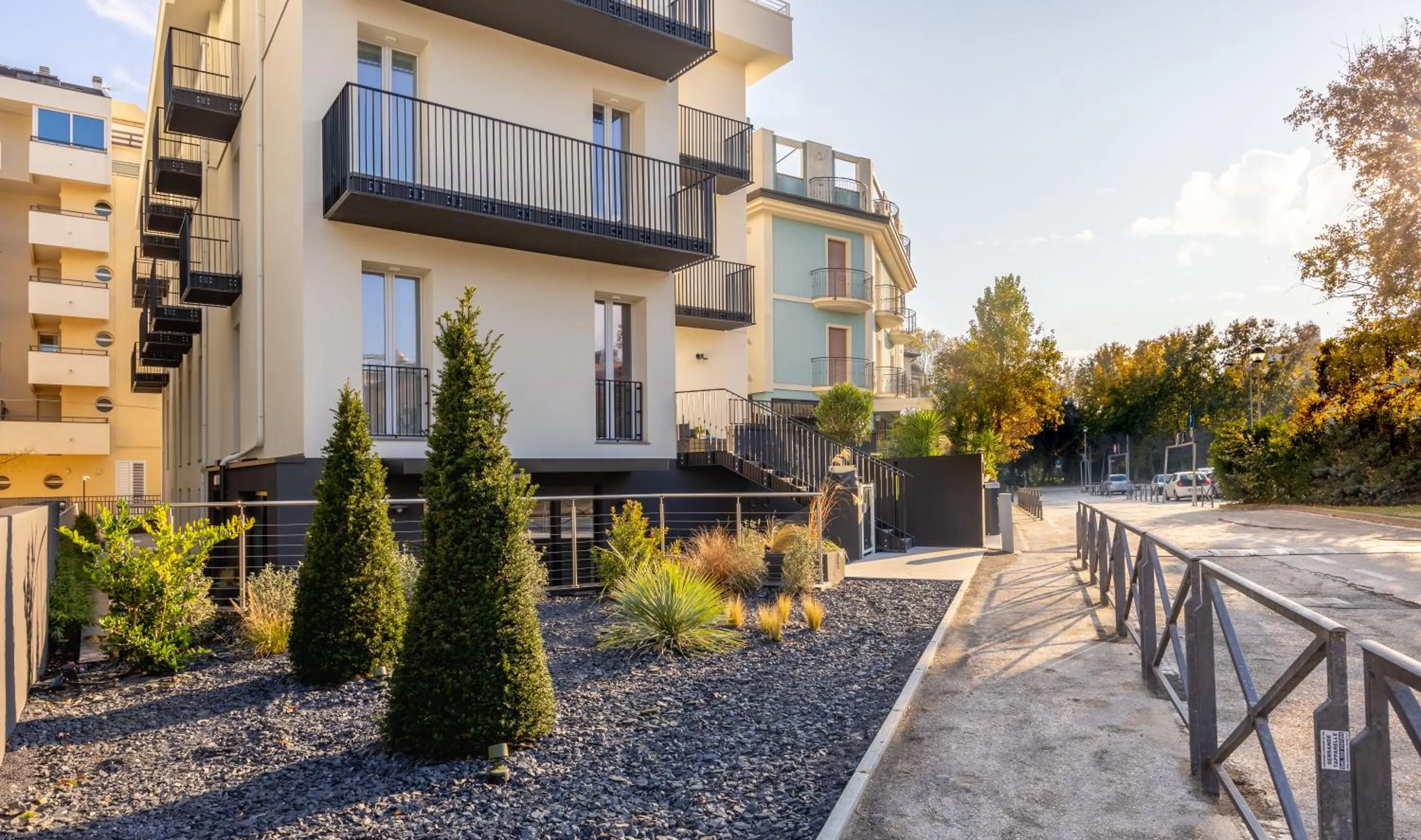 Facade/entrance in Homie