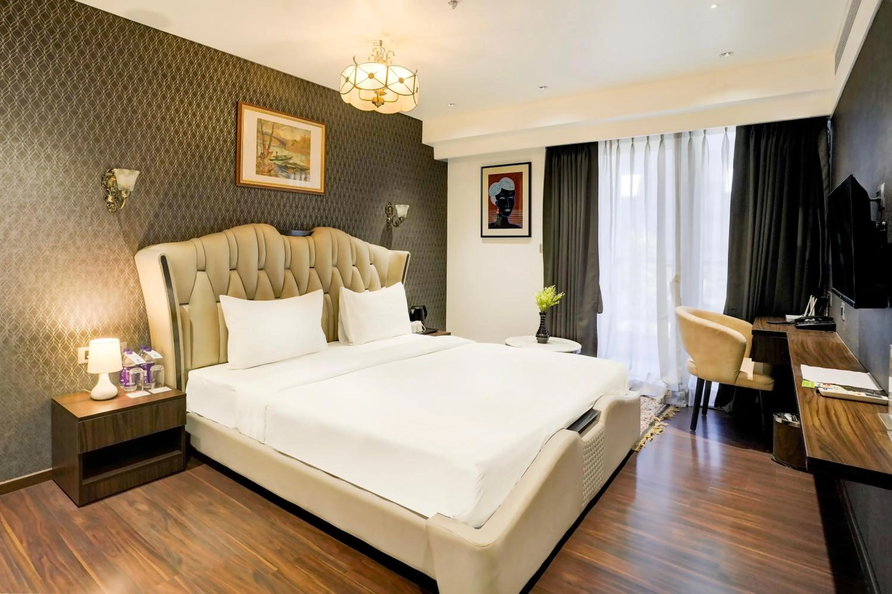 Bedroom, Bed in Palette Magarpatta City formerly Emerald Guestimony