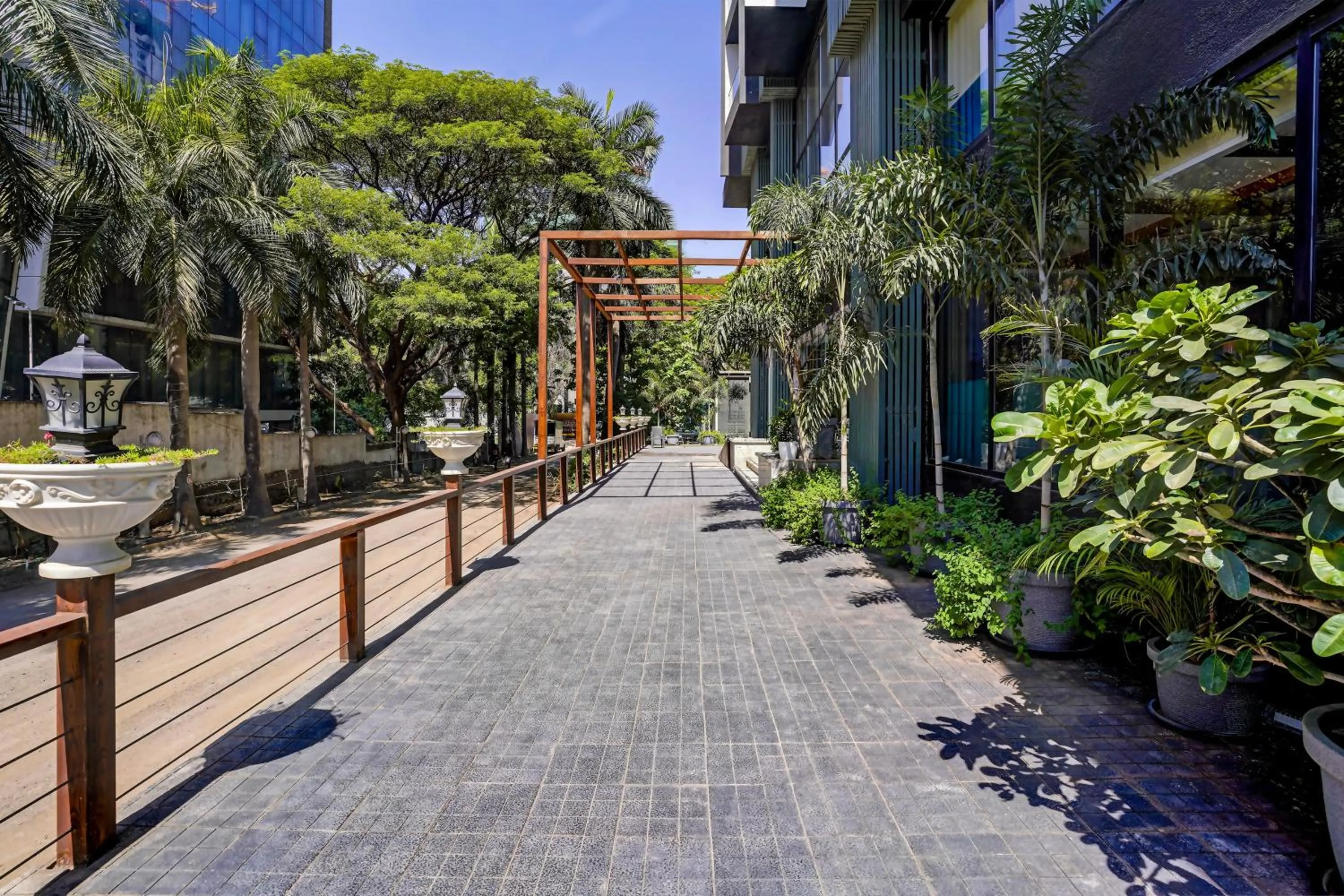 Facade/entrance in Palette Magarpatta City formerly Emerald Guestimony