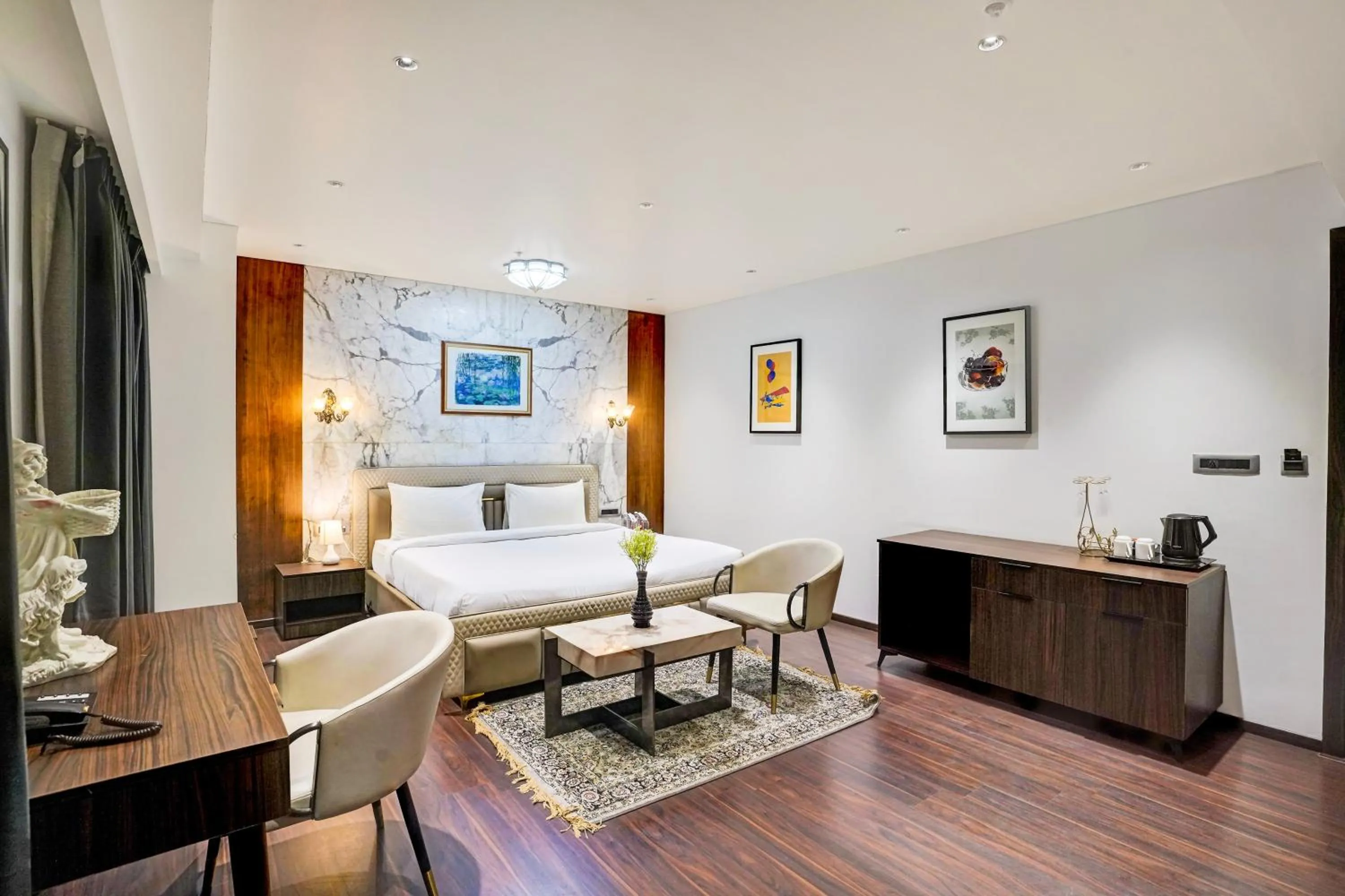 Bedroom, Bed in Palette Magarpatta City formerly Emerald Guestimony