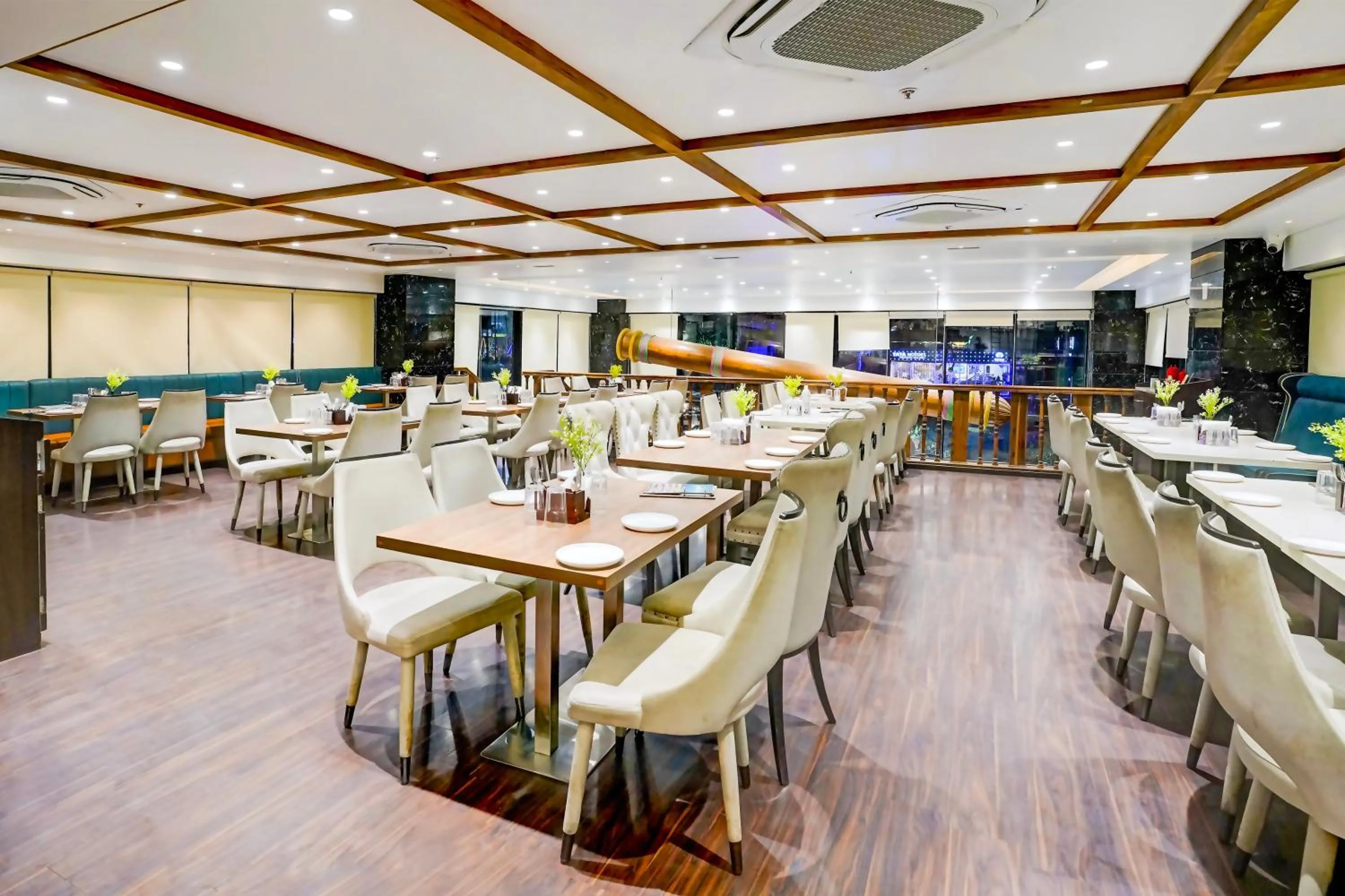 Restaurant/places to eat in Palette Magarpatta City formerly Emerald Guestimony