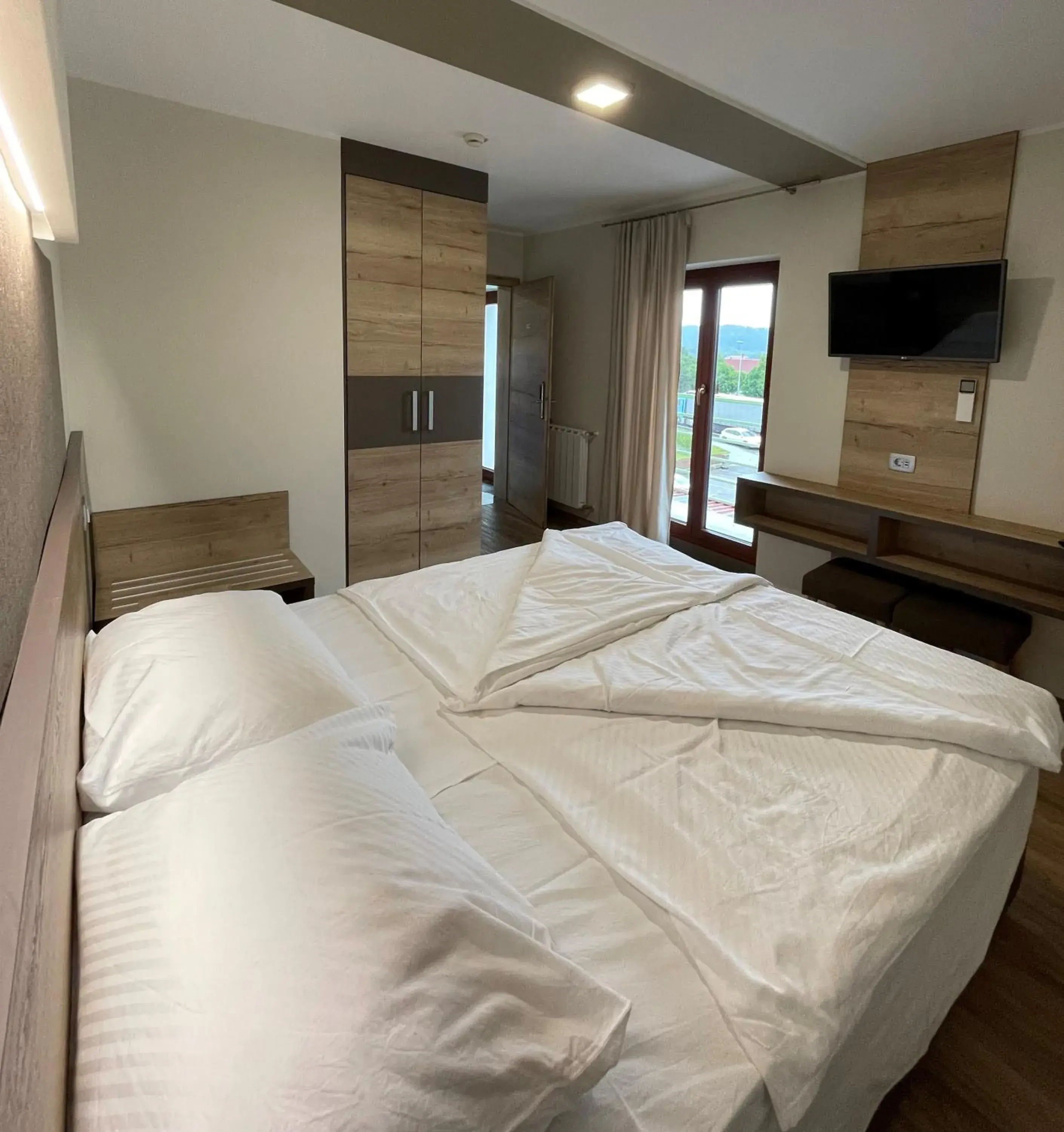 Double Room with Balcony in Hotel Roškar Double Room with Balcony in Hotel Roškar