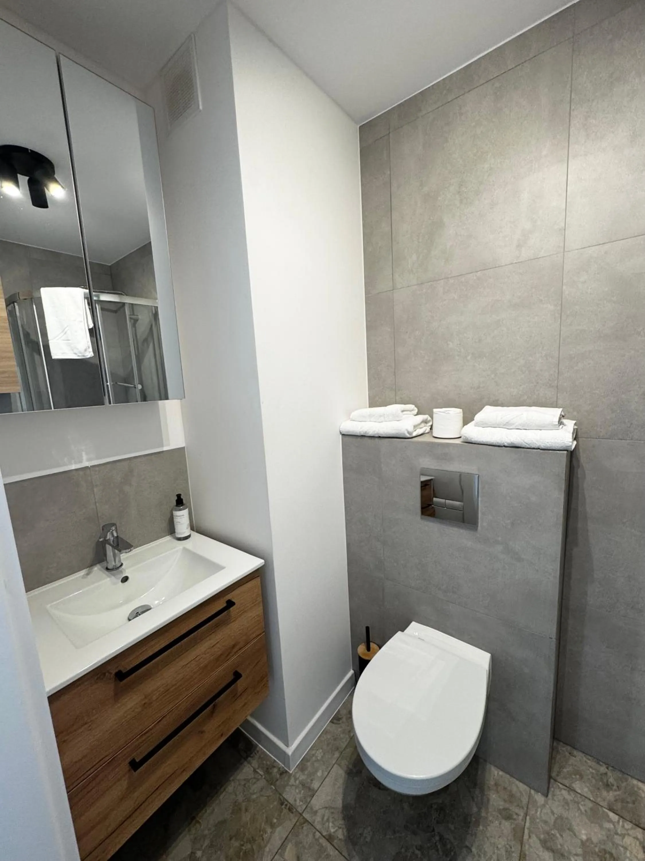 Platon Residence Apartments