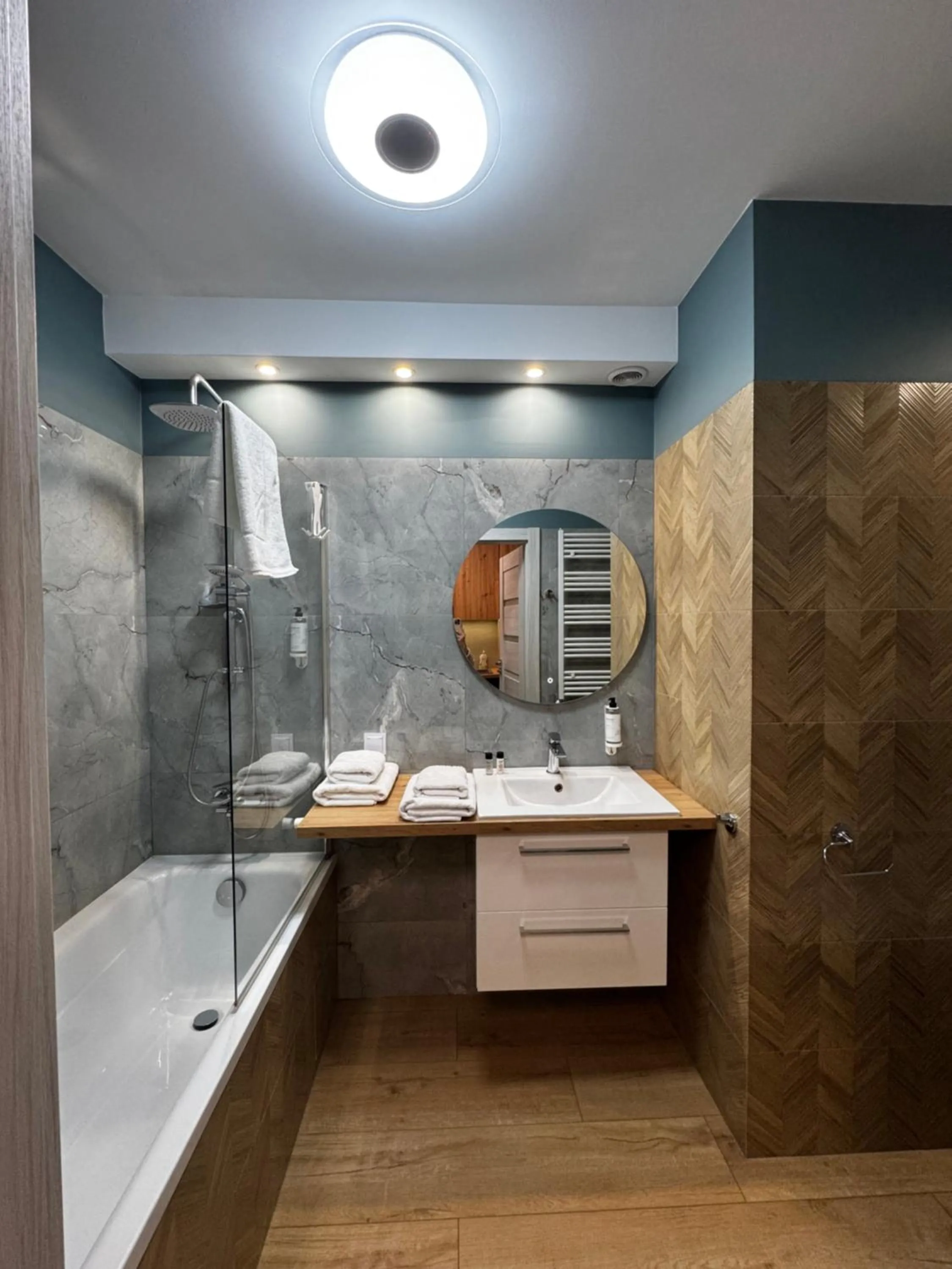 Platon Residence Apartments