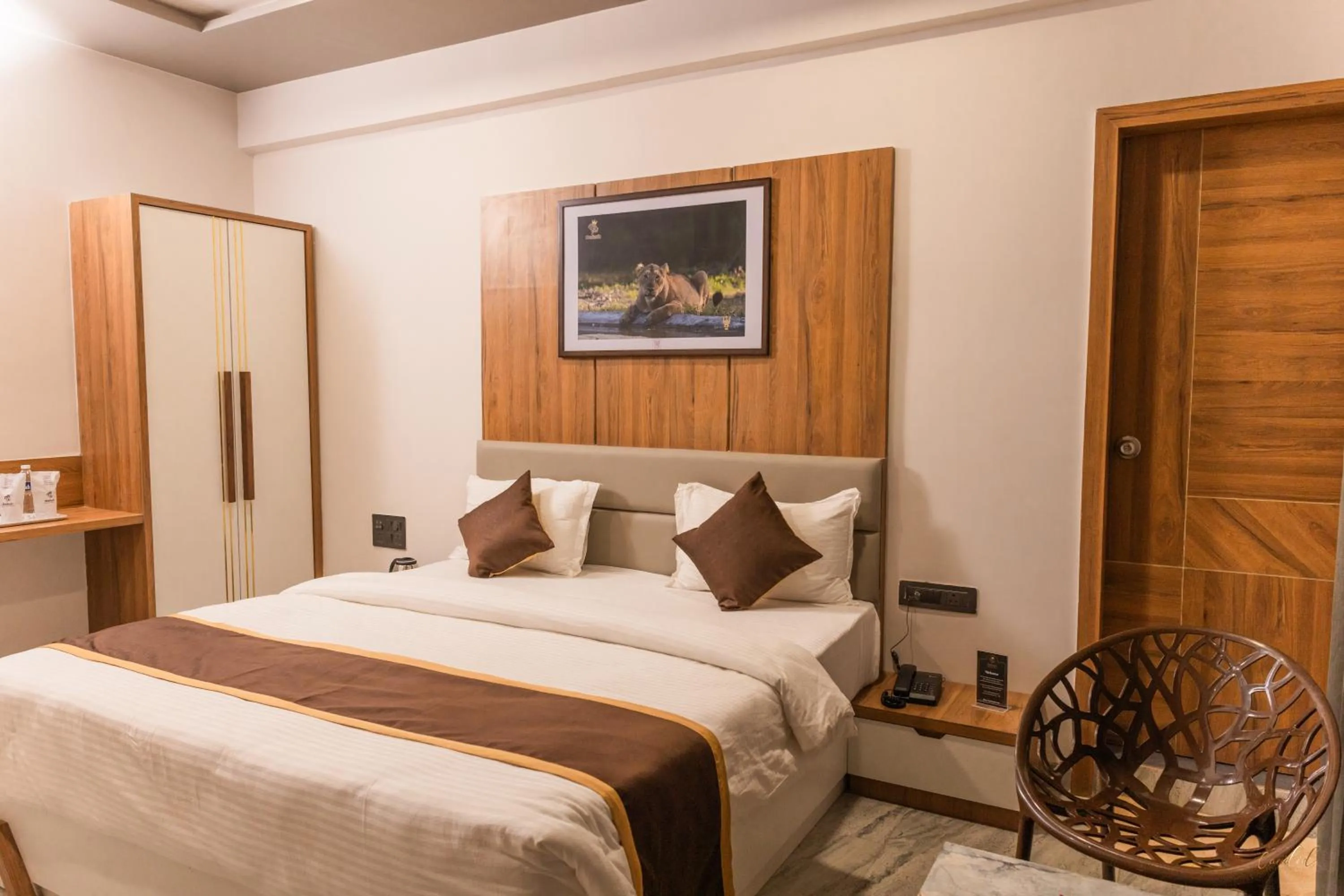 Bedroom in Daksh Eden Greenz -A Luxury Resort in Sasan Gir