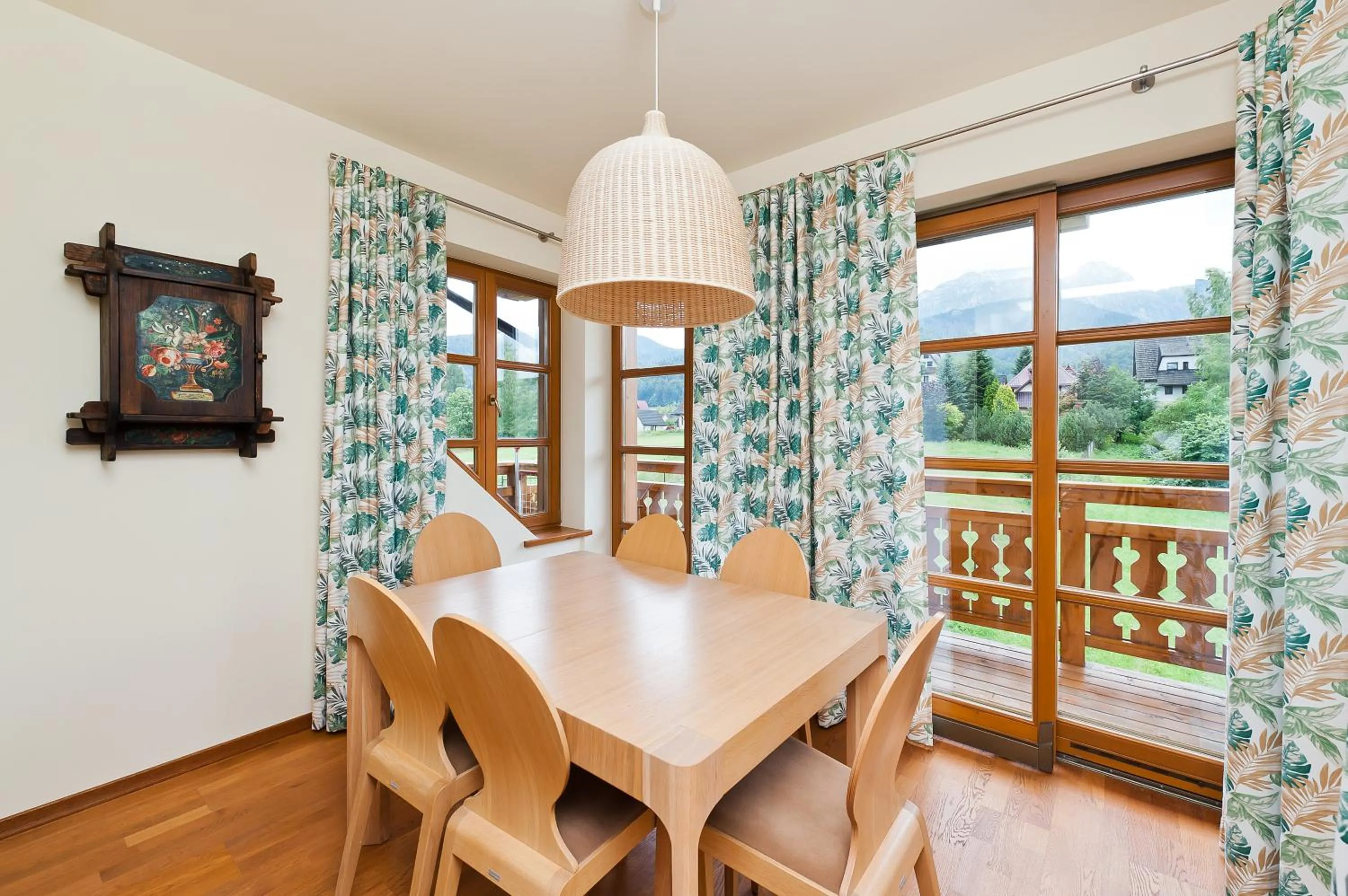 Dining area in Apartamenty Lipki Park, Sun & Snow